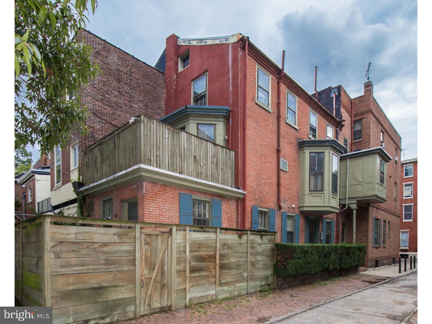 RITTENHOUSE SQUARE - Residential Income