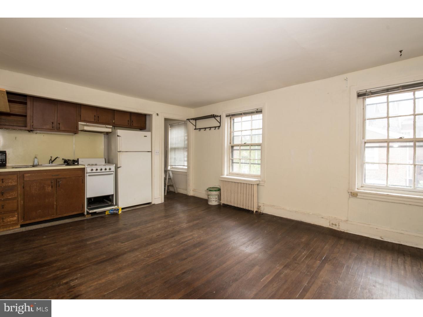 RITTENHOUSE SQUARE - Residential Income