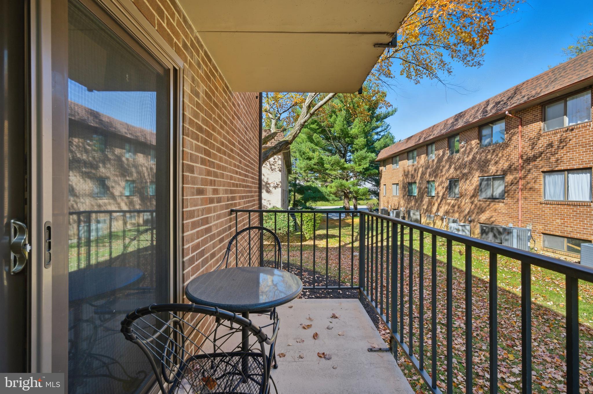 DANBURY VILLAGE - Residential