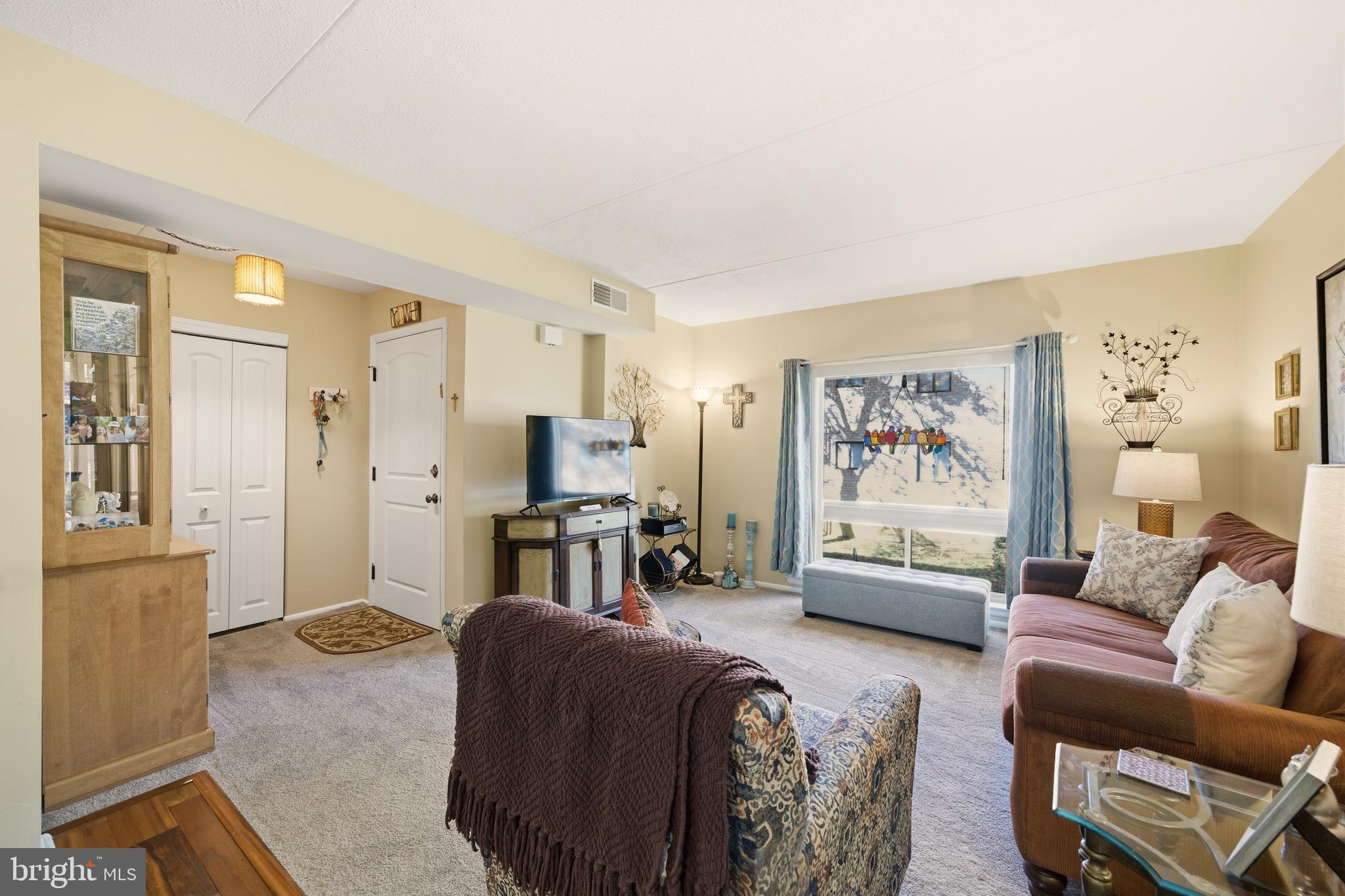 DANBURY VILLAGE - Residential