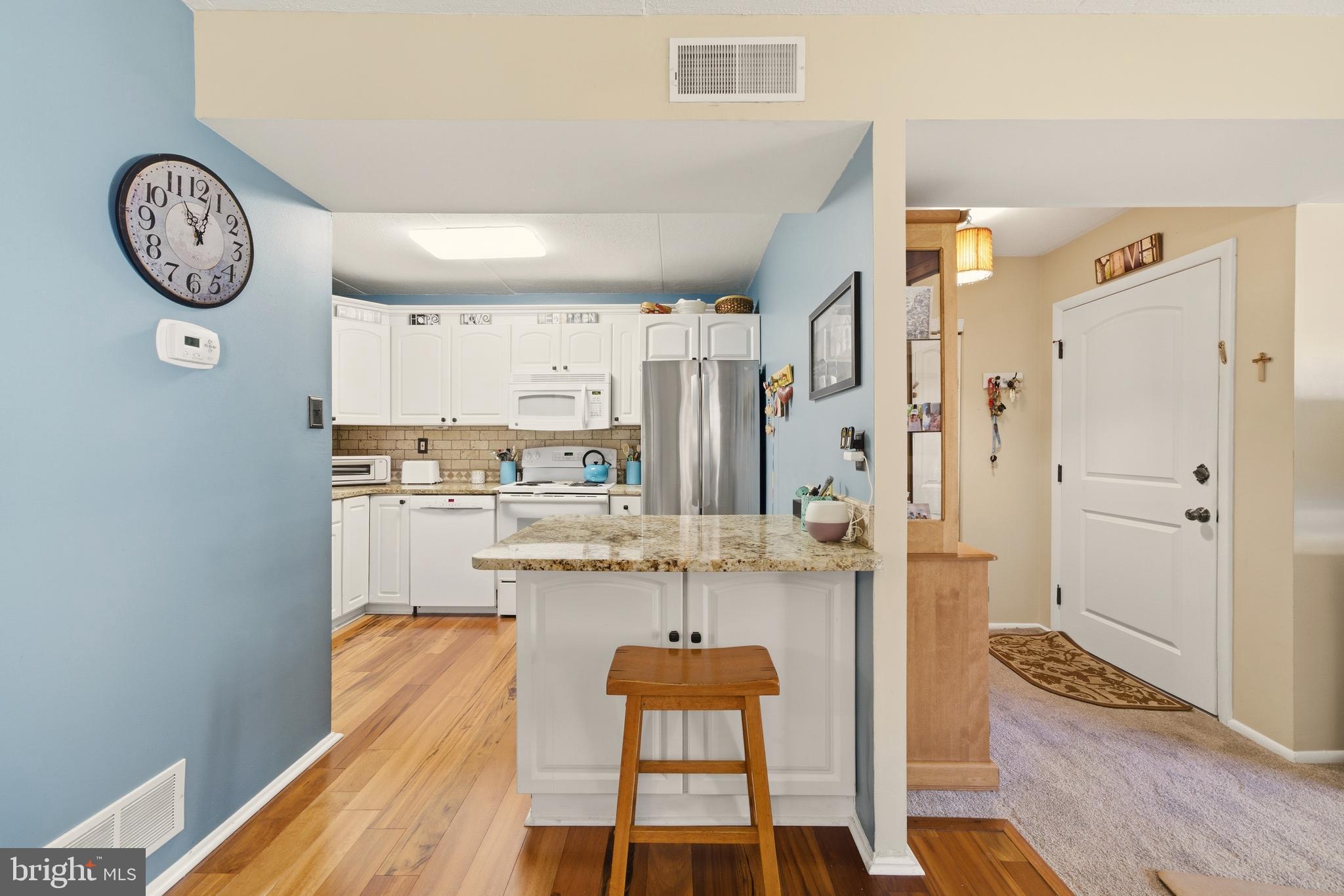 DANBURY VILLAGE - Residential