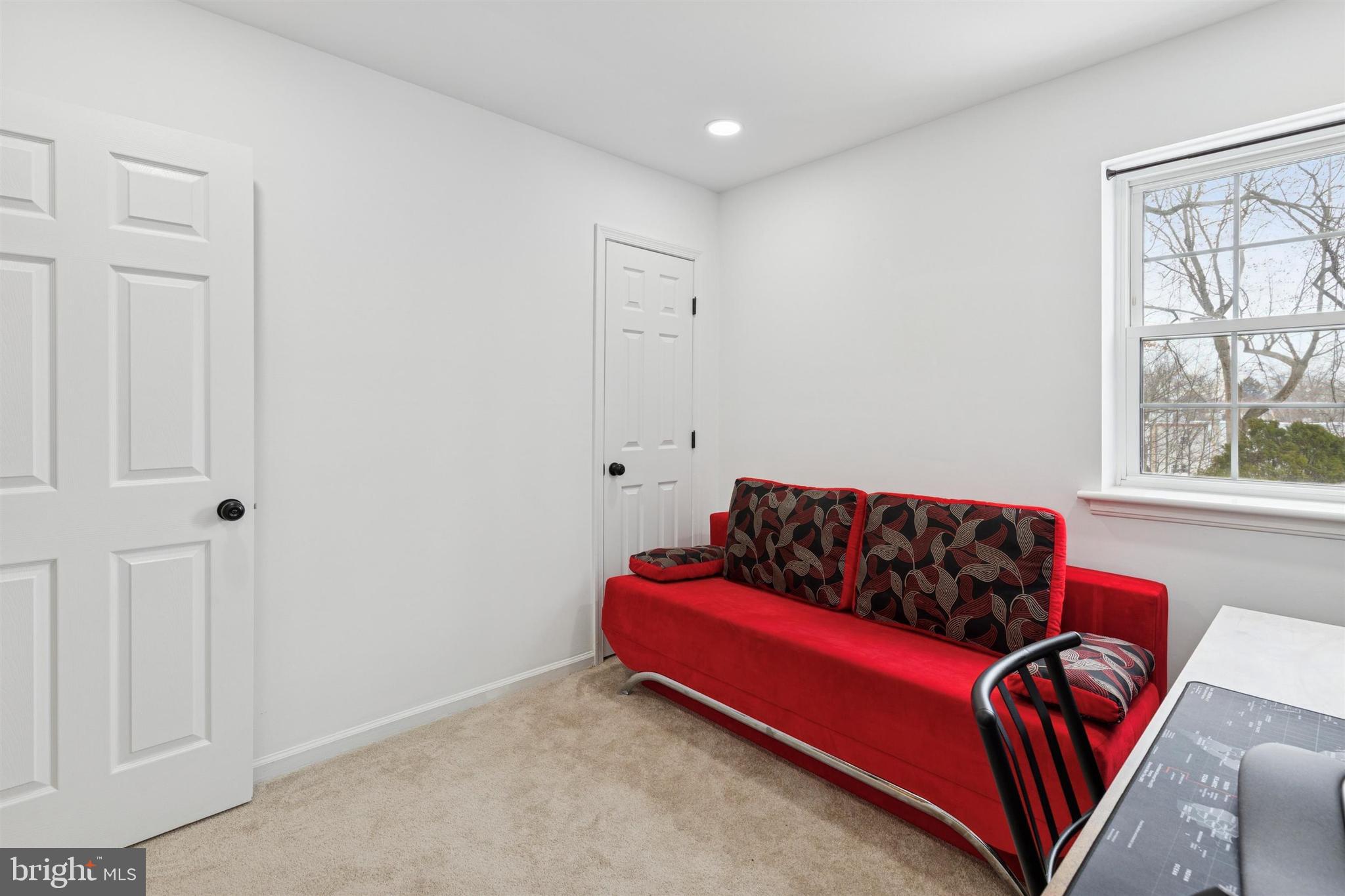 KENRICK HILLS - Residential