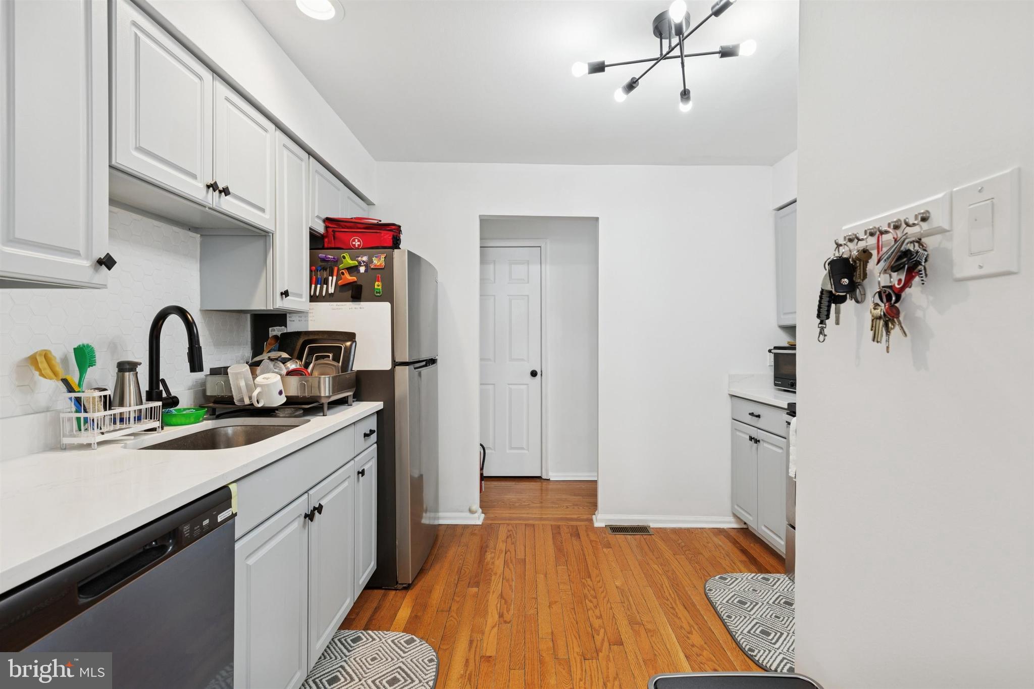 KENRICK HILLS - Residential