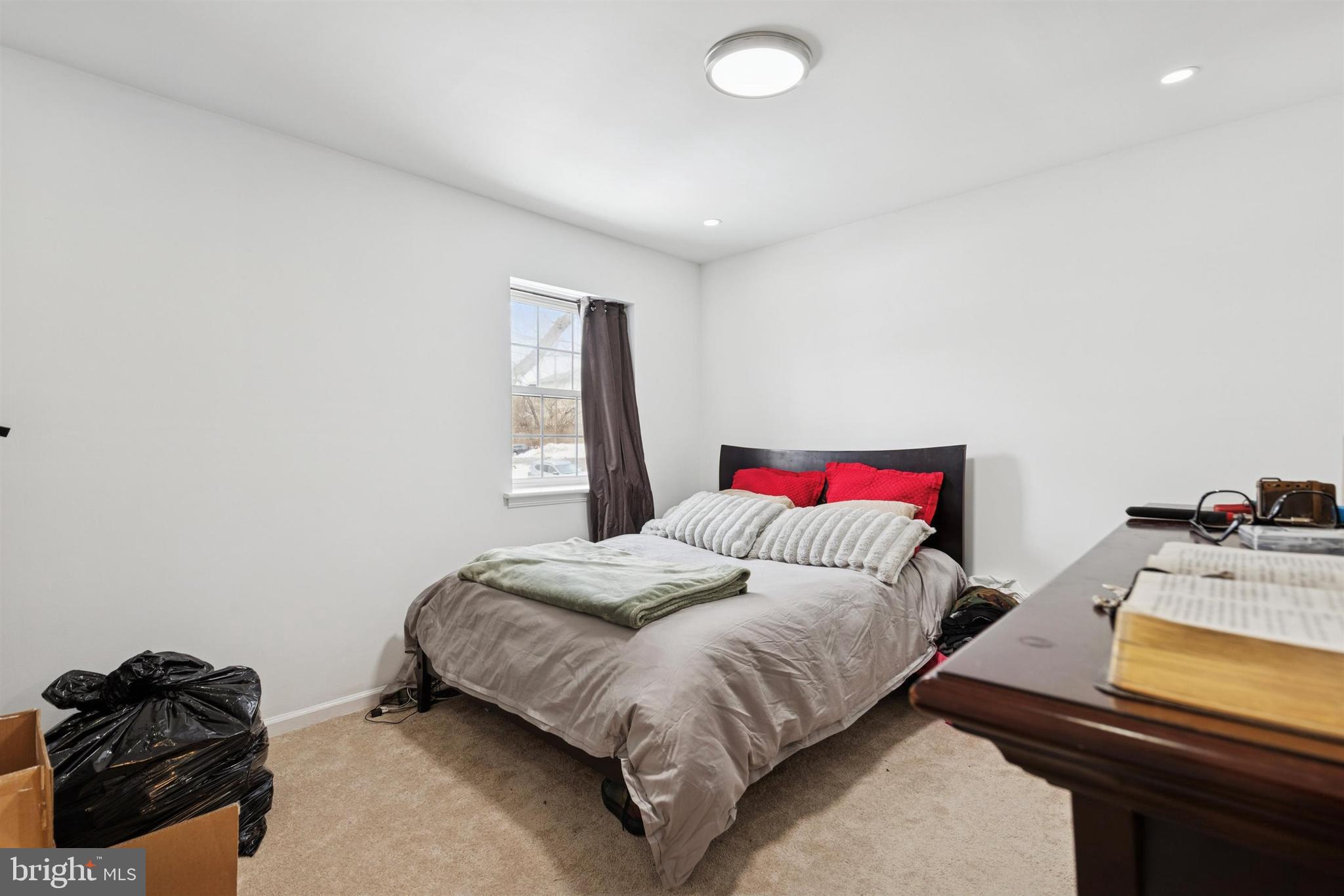 KENRICK HILLS - Residential