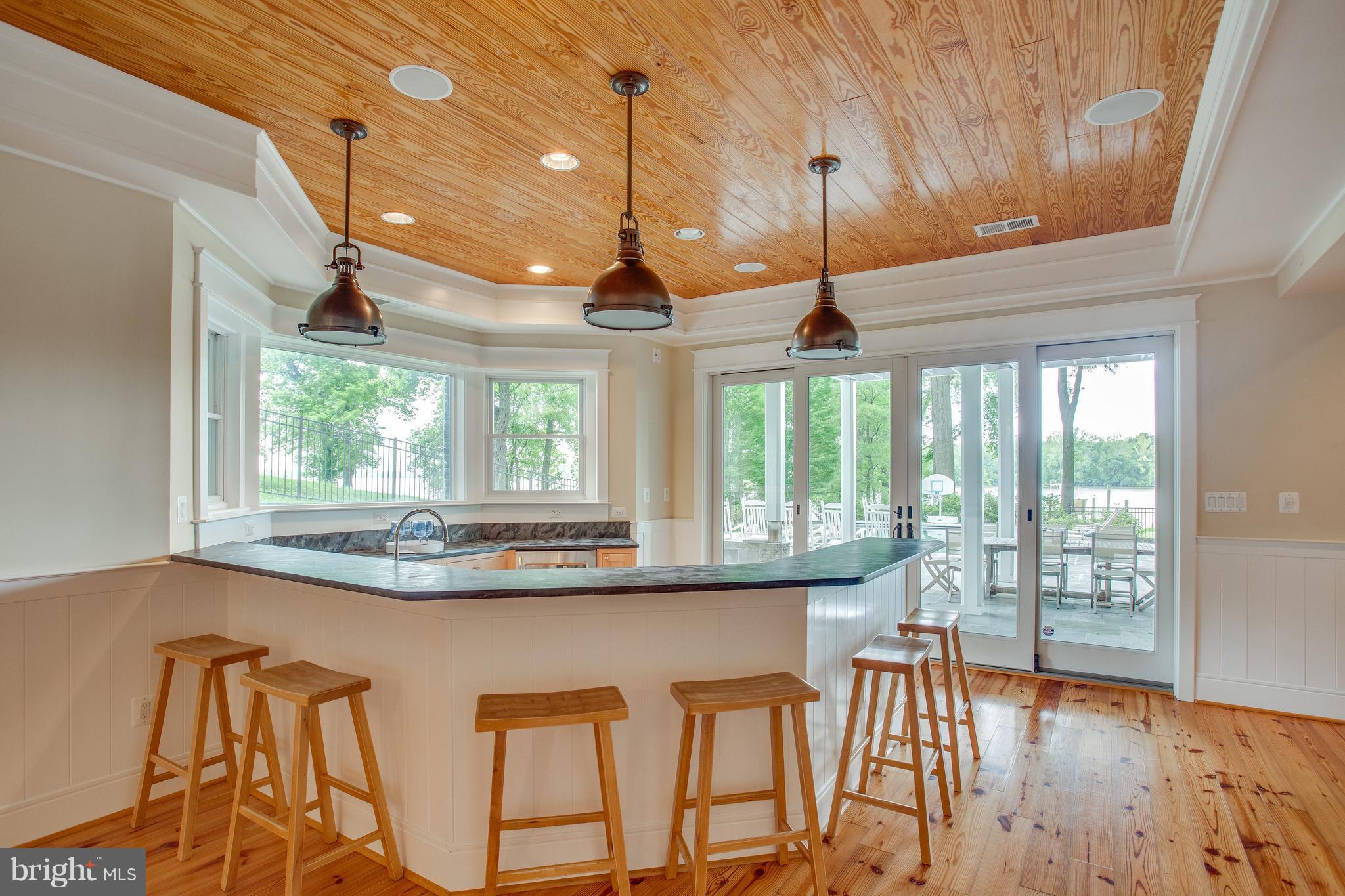 MT VERNON TERRACE - Residential