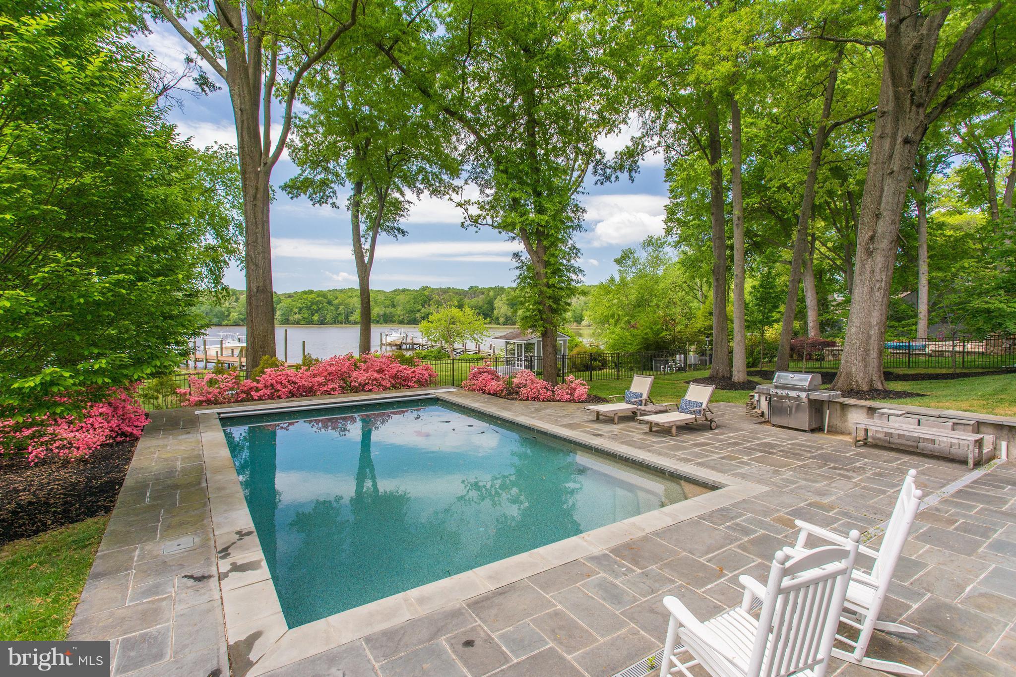 MT VERNON TERRACE - Residential