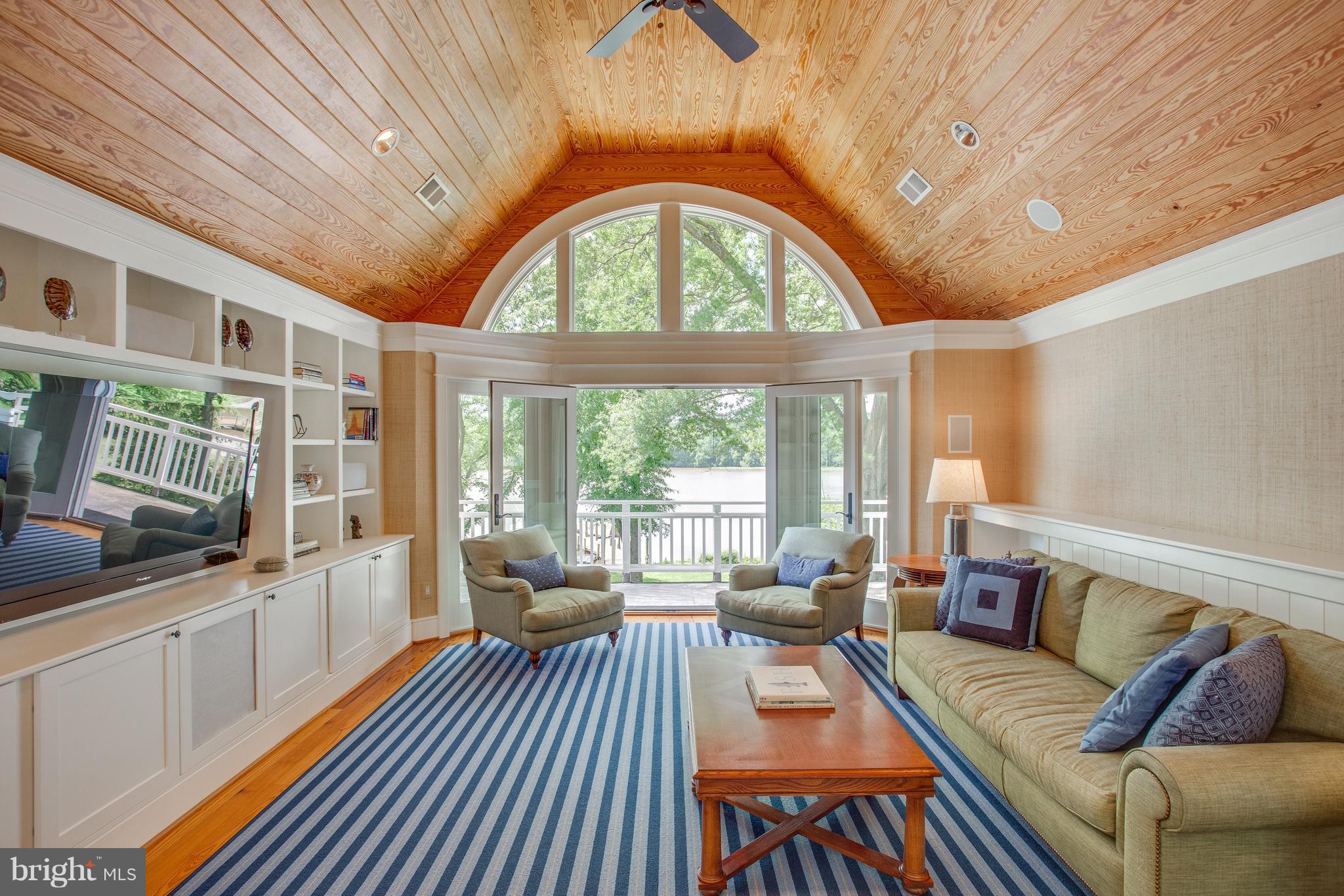 MT VERNON TERRACE - Residential