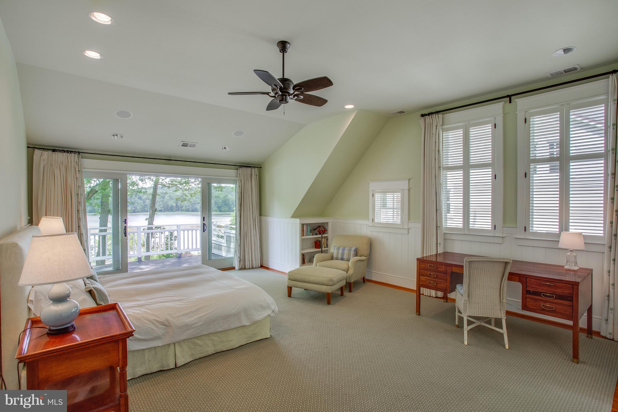 MT VERNON TERRACE - Residential