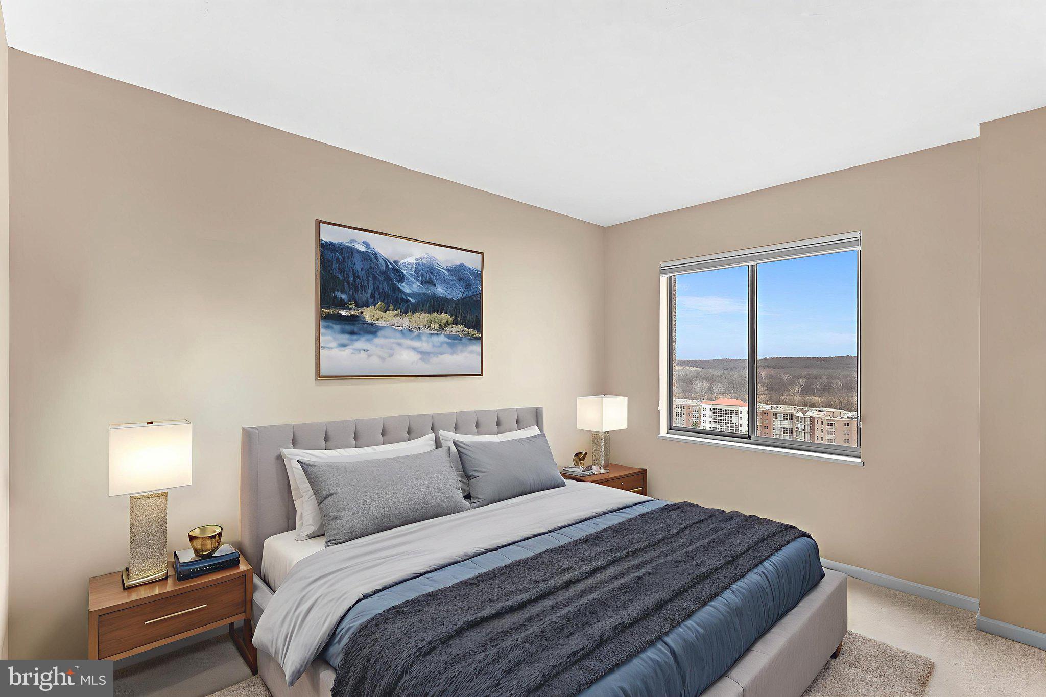 LANSDOWNE WOODS - Residential Lease