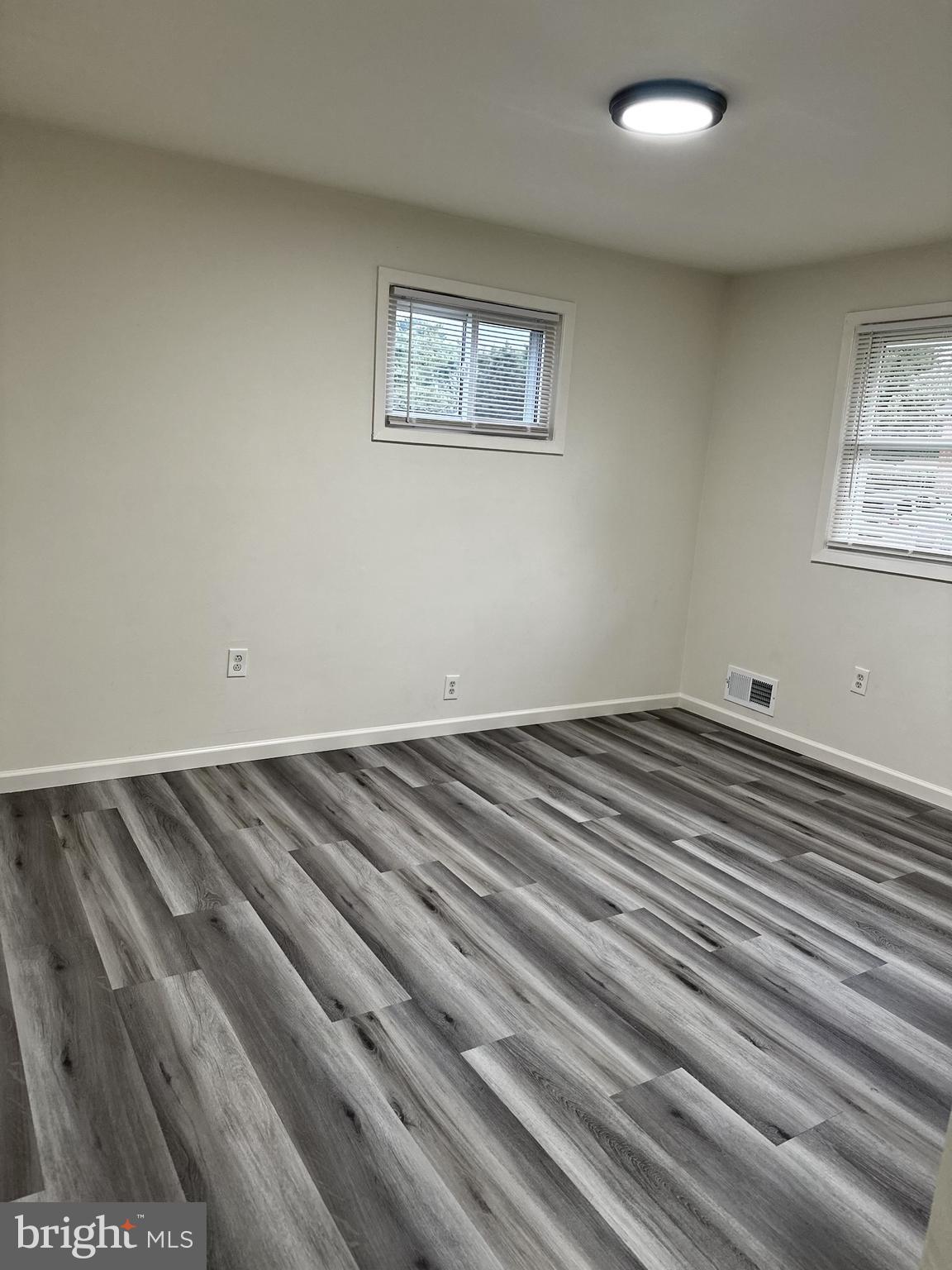 MILFORD MILL - Residential