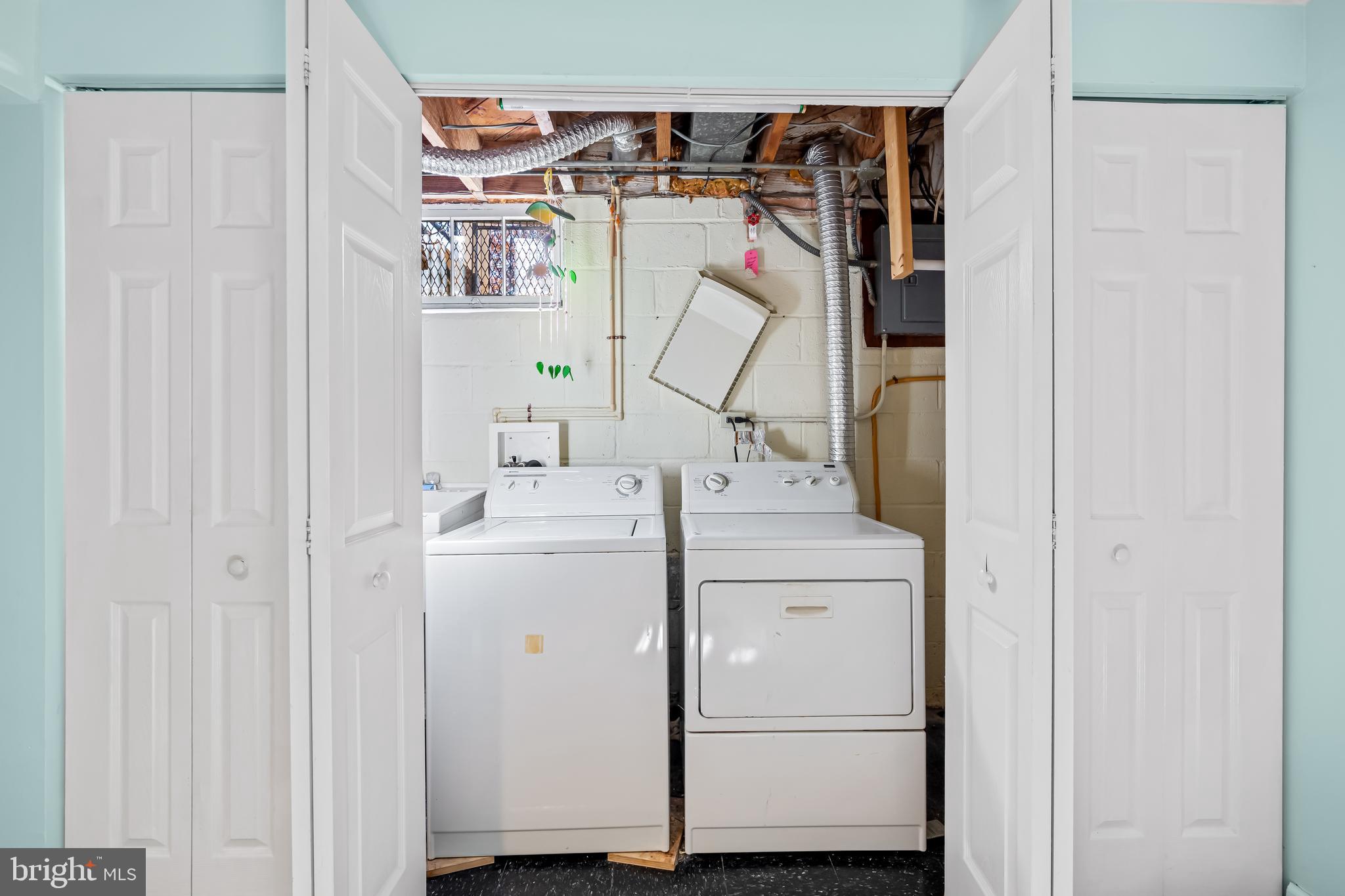 BELVEDERE SQUARE - Residential