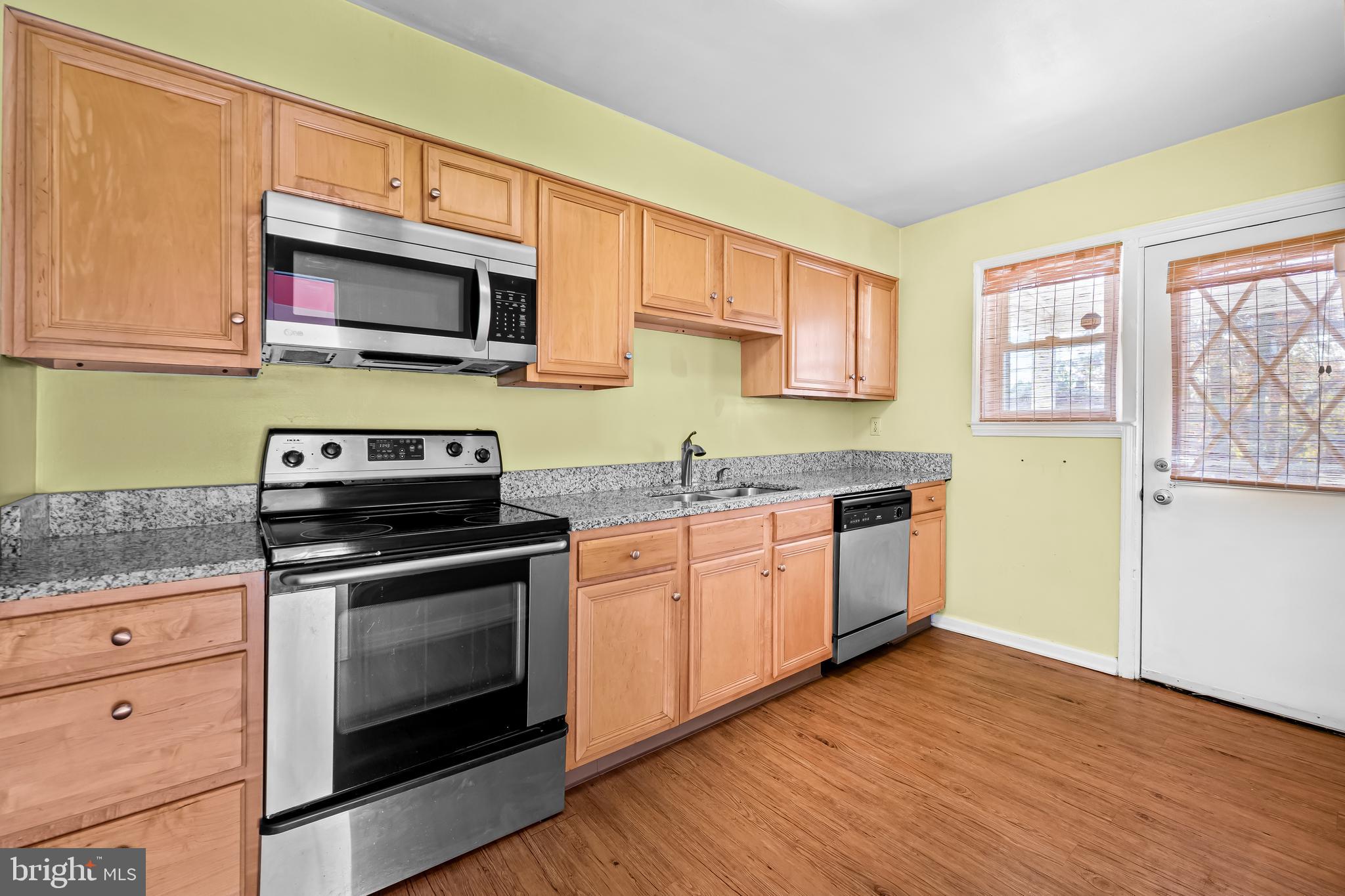 BELVEDERE SQUARE - Residential