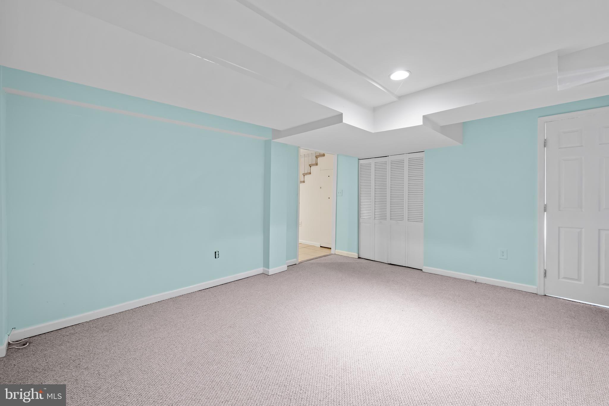 BELVEDERE SQUARE - Residential