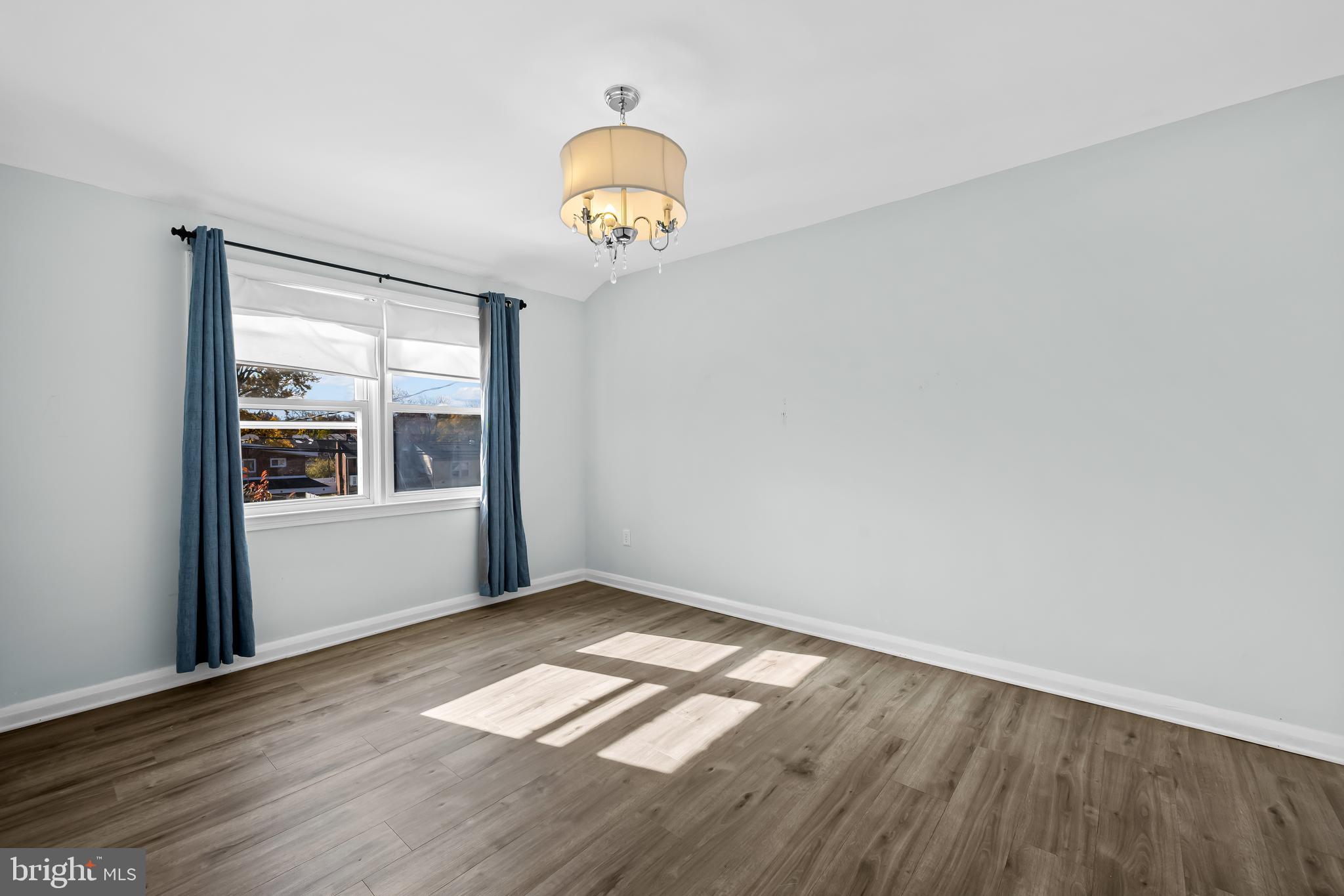 BELVEDERE SQUARE - Residential