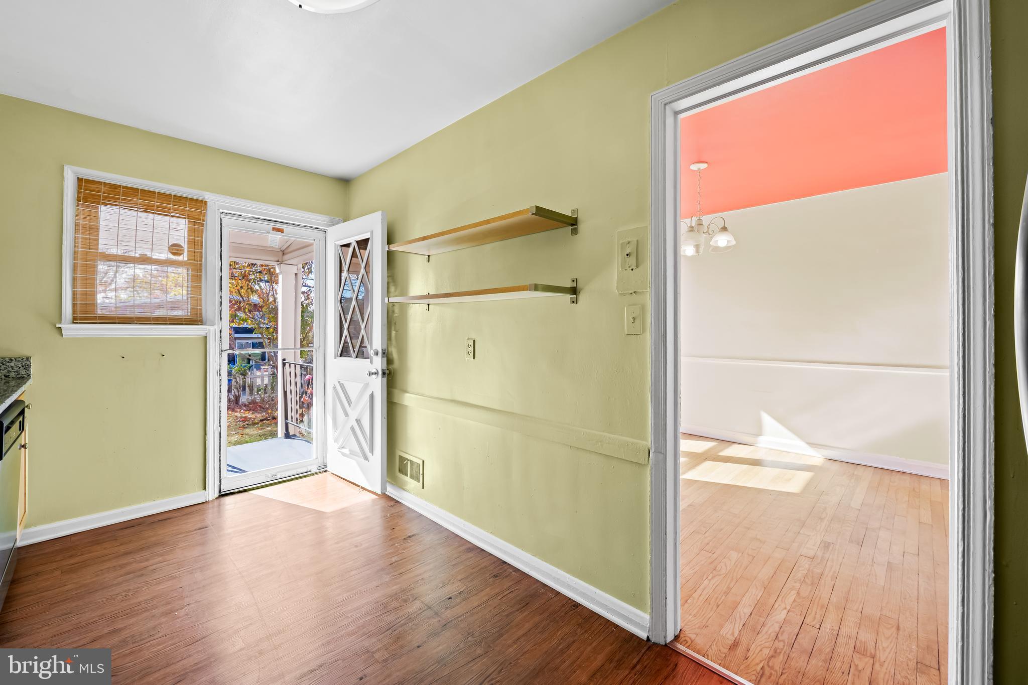 BELVEDERE SQUARE - Residential