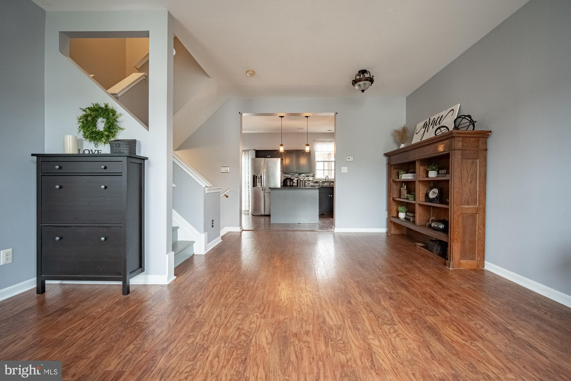 COLONIAL CROSSINGS - Residential