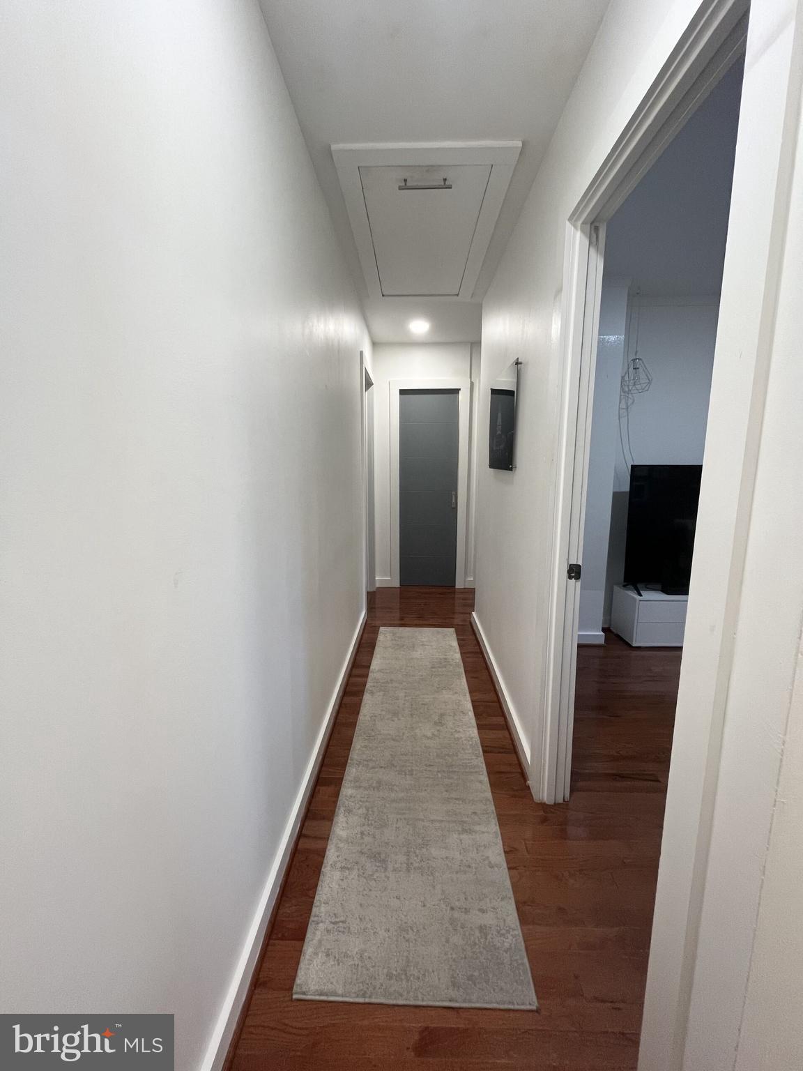 PINEWOOD STATION - Residential Lease