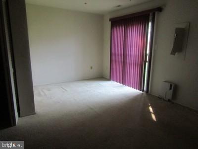 COLONY SQUARE - Residential