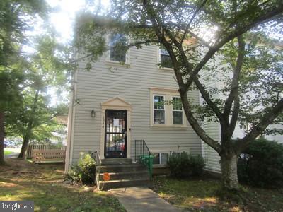 COLONY SQUARE - Residential