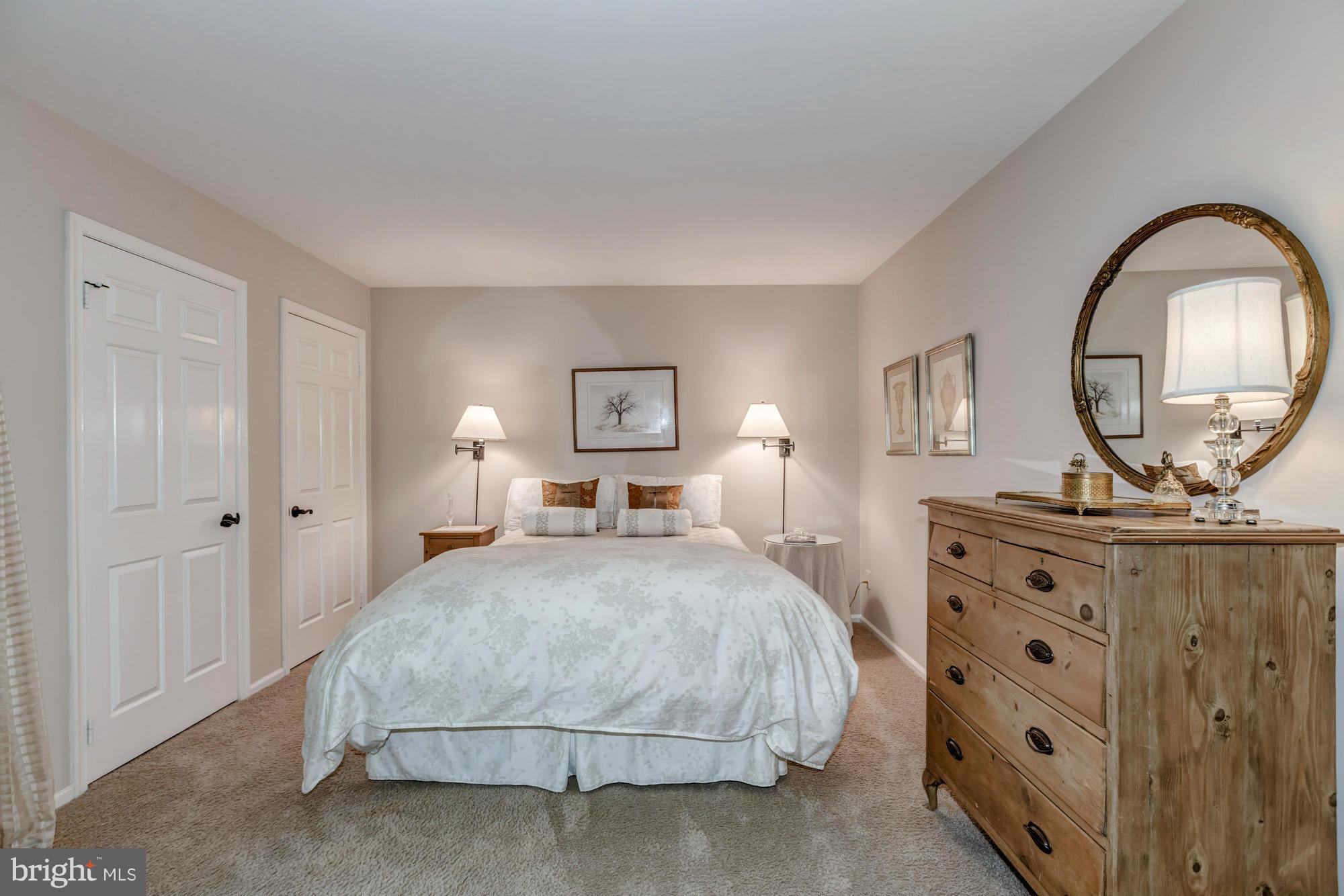 CEDARS OF MC LEAN - Residential