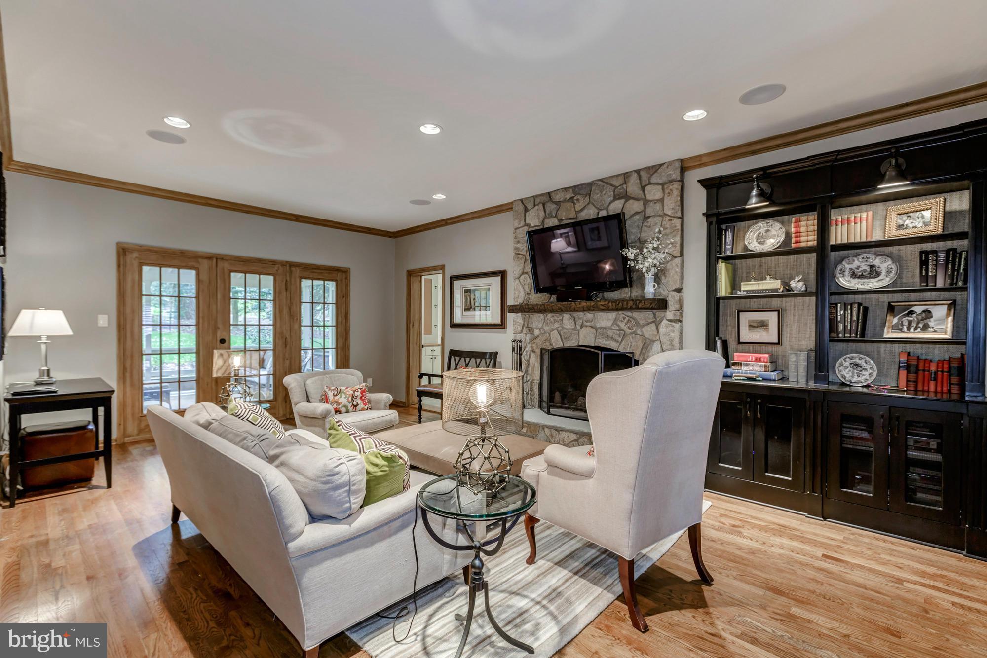 CEDARS OF MC LEAN - Residential