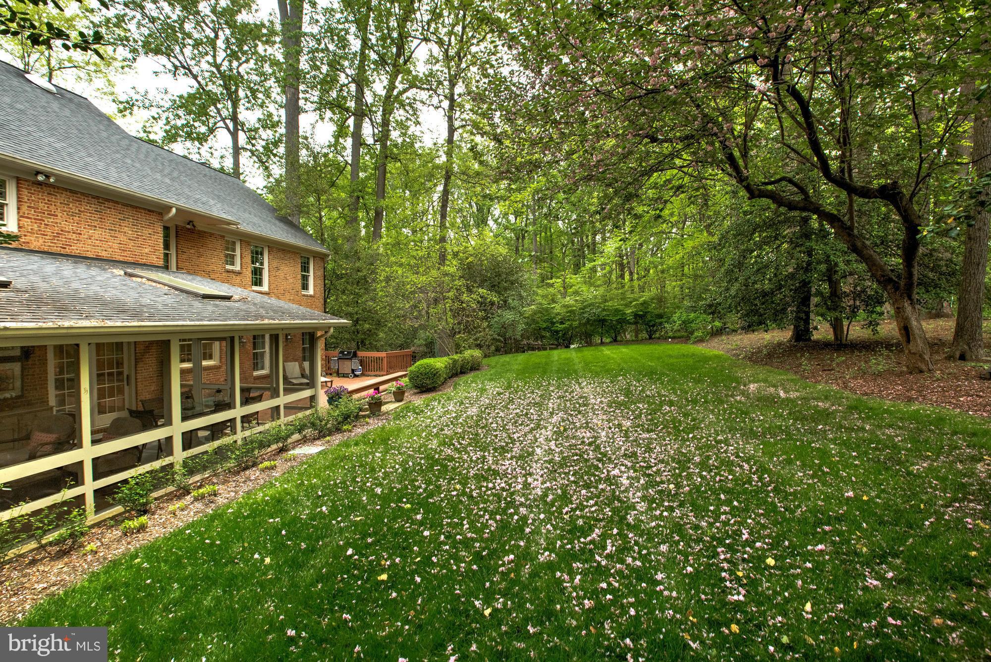 CEDARS OF MC LEAN - Residential