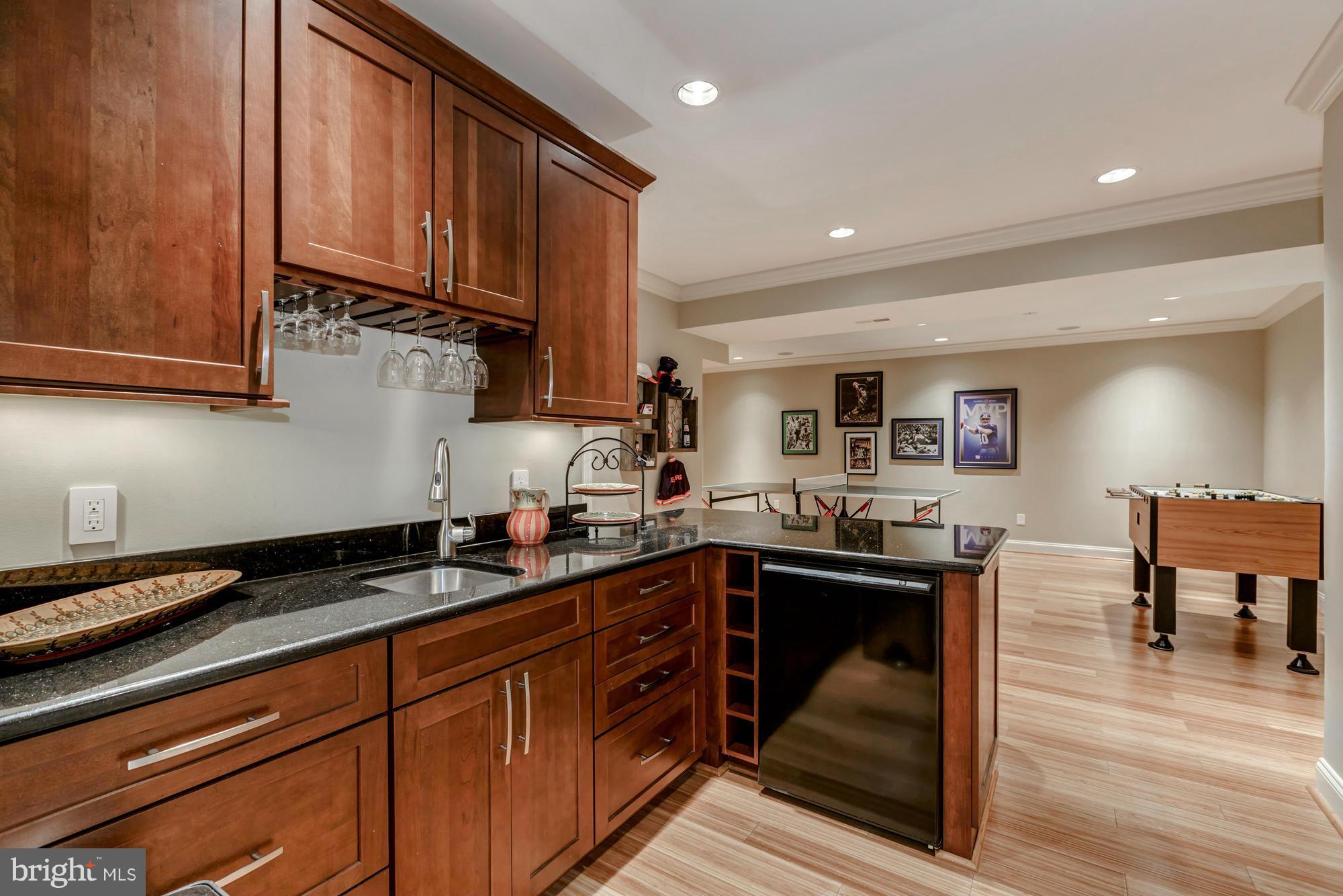 CEDARS OF MC LEAN - Residential