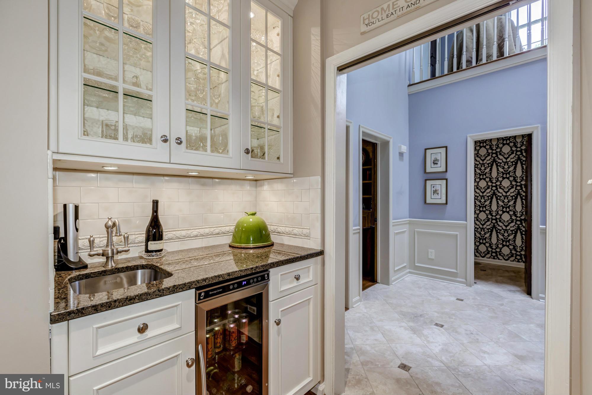 CEDARS OF MC LEAN - Residential