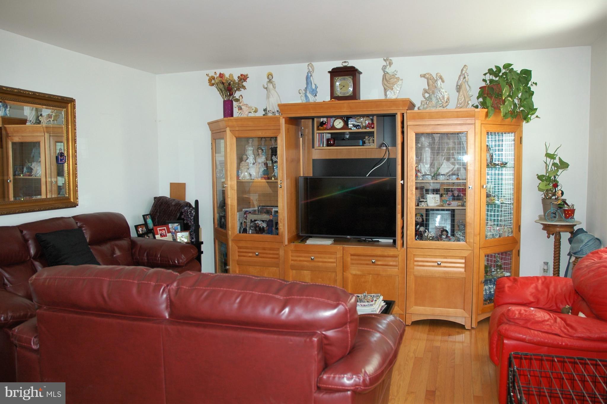 AUDUBON SQUARE - Residential