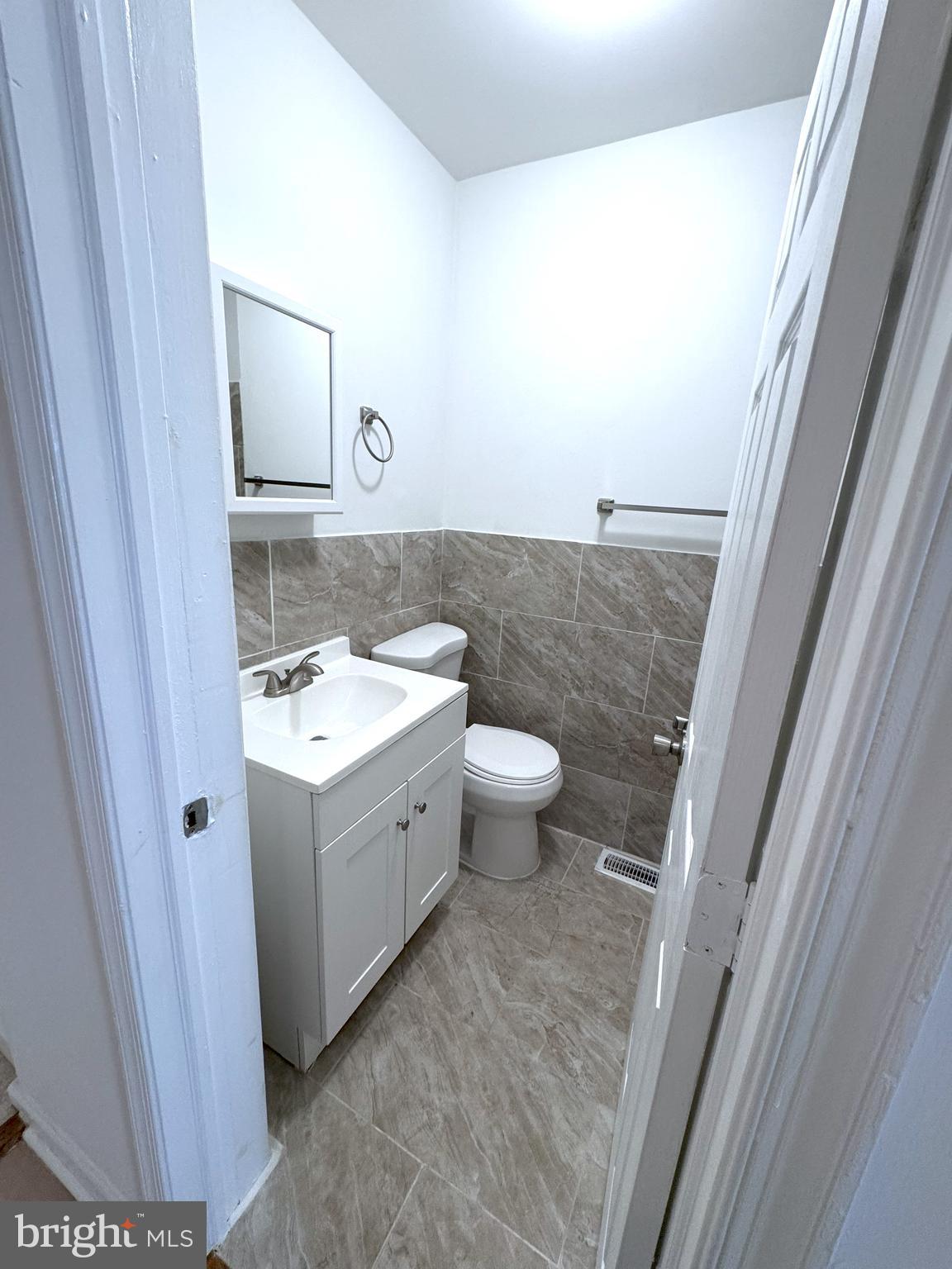 PHILADELPHIA - Residential Lease