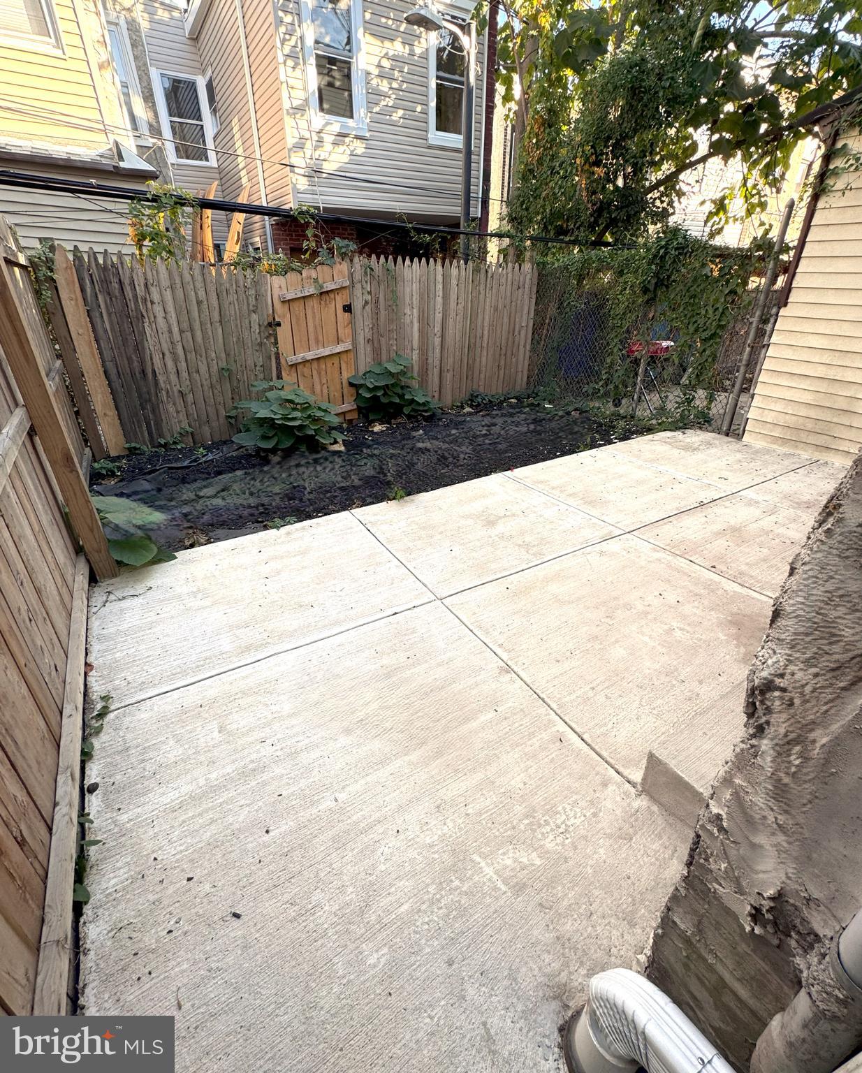 PHILADELPHIA - Residential Lease