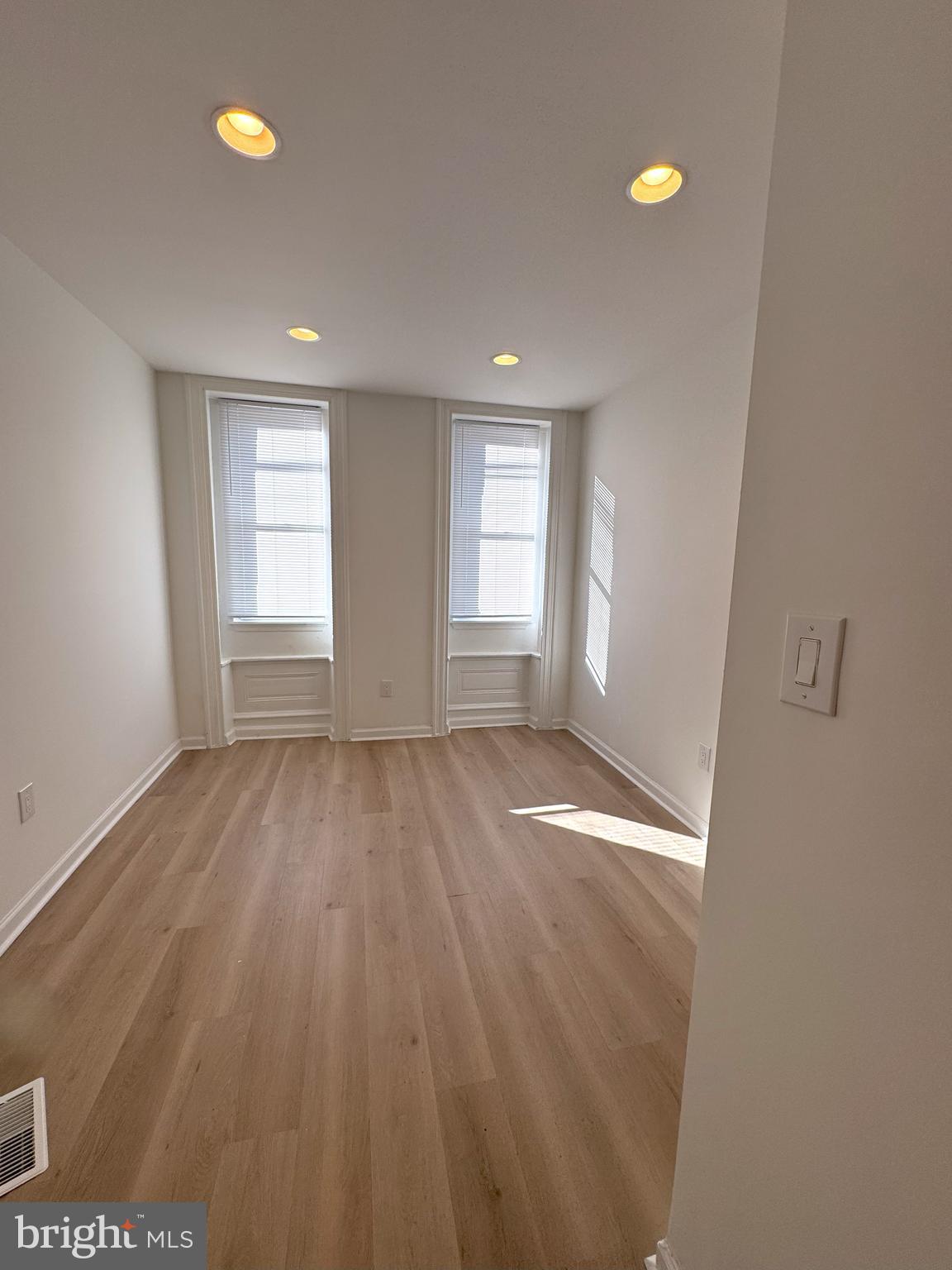 PHILADELPHIA - Residential Lease