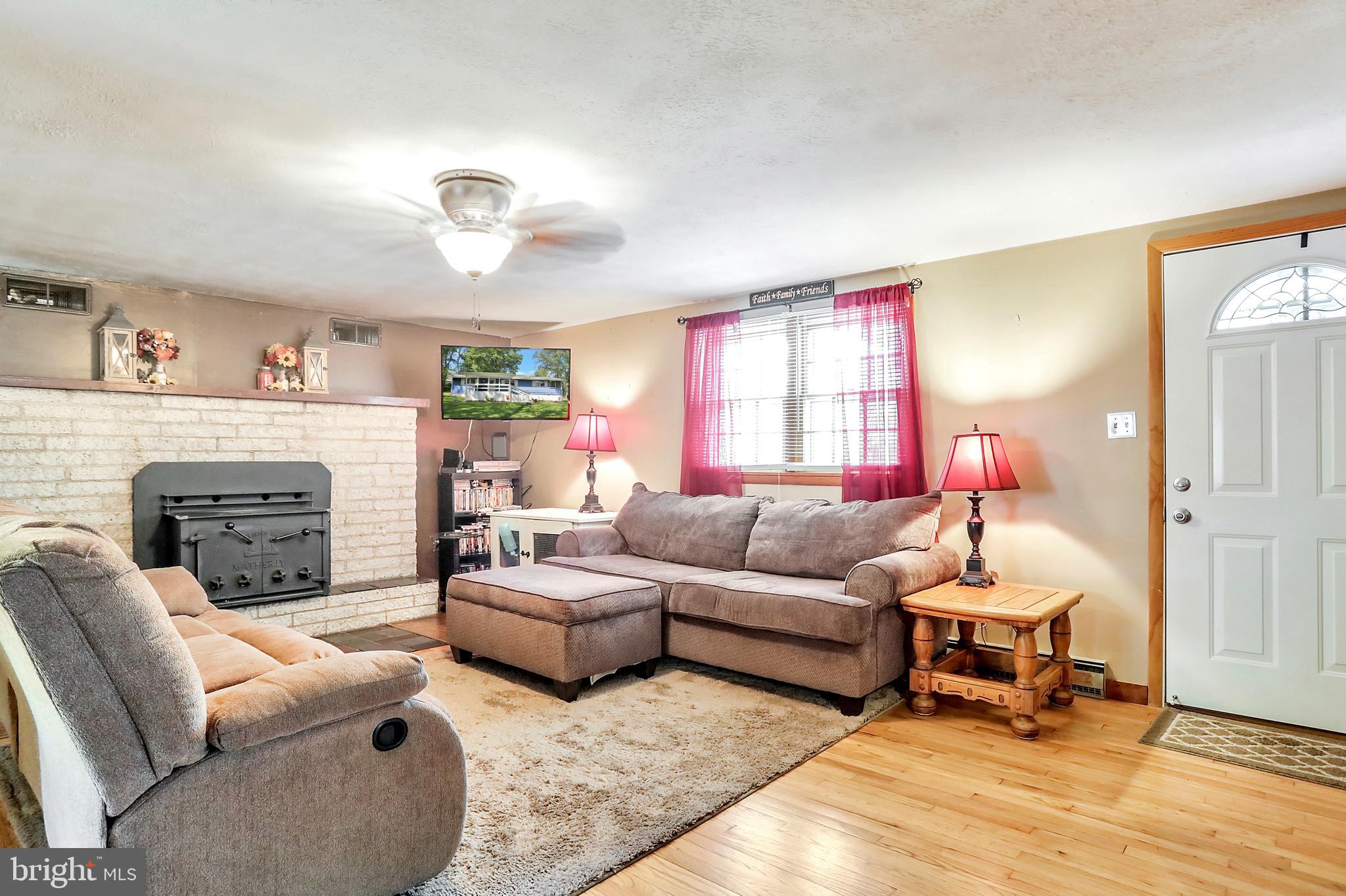 SHAWNEELAND - Residential