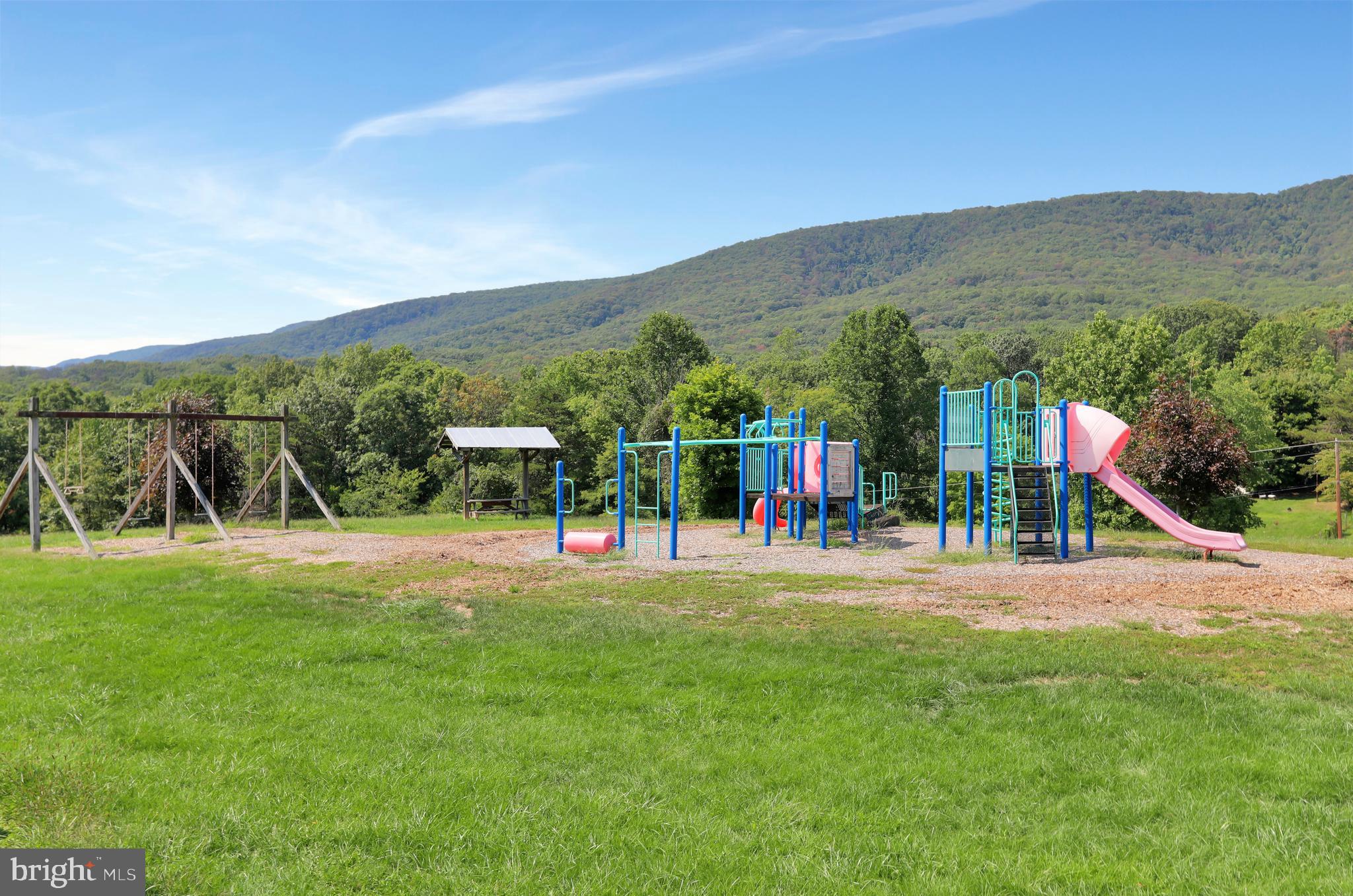 SHAWNEELAND - Residential