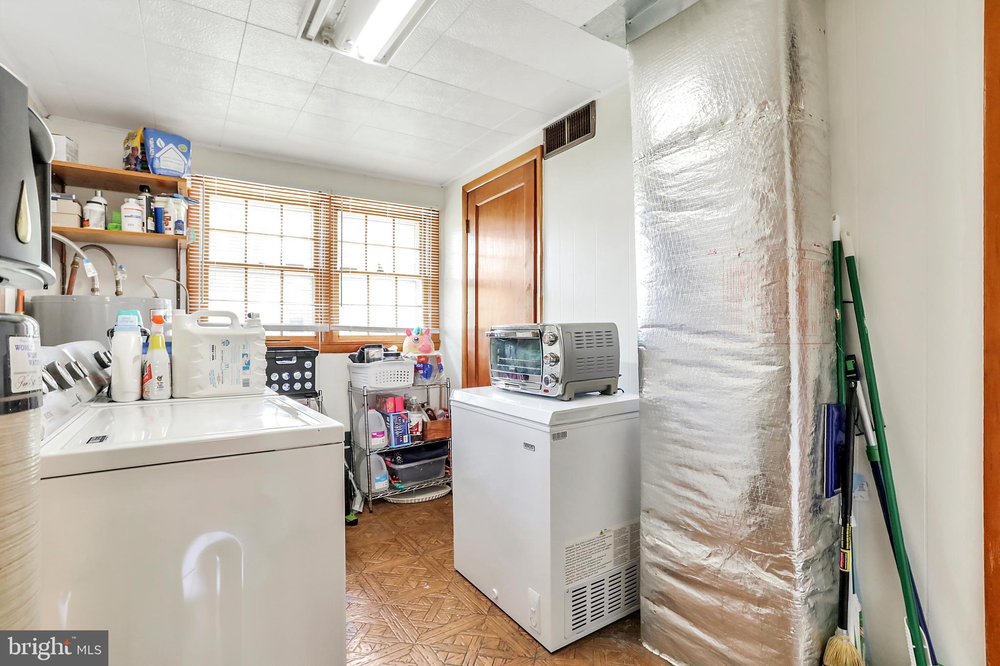 SHAWNEELAND - Residential