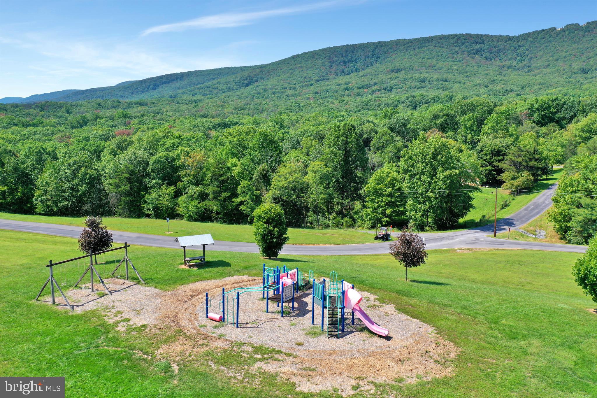 SHAWNEELAND - Residential