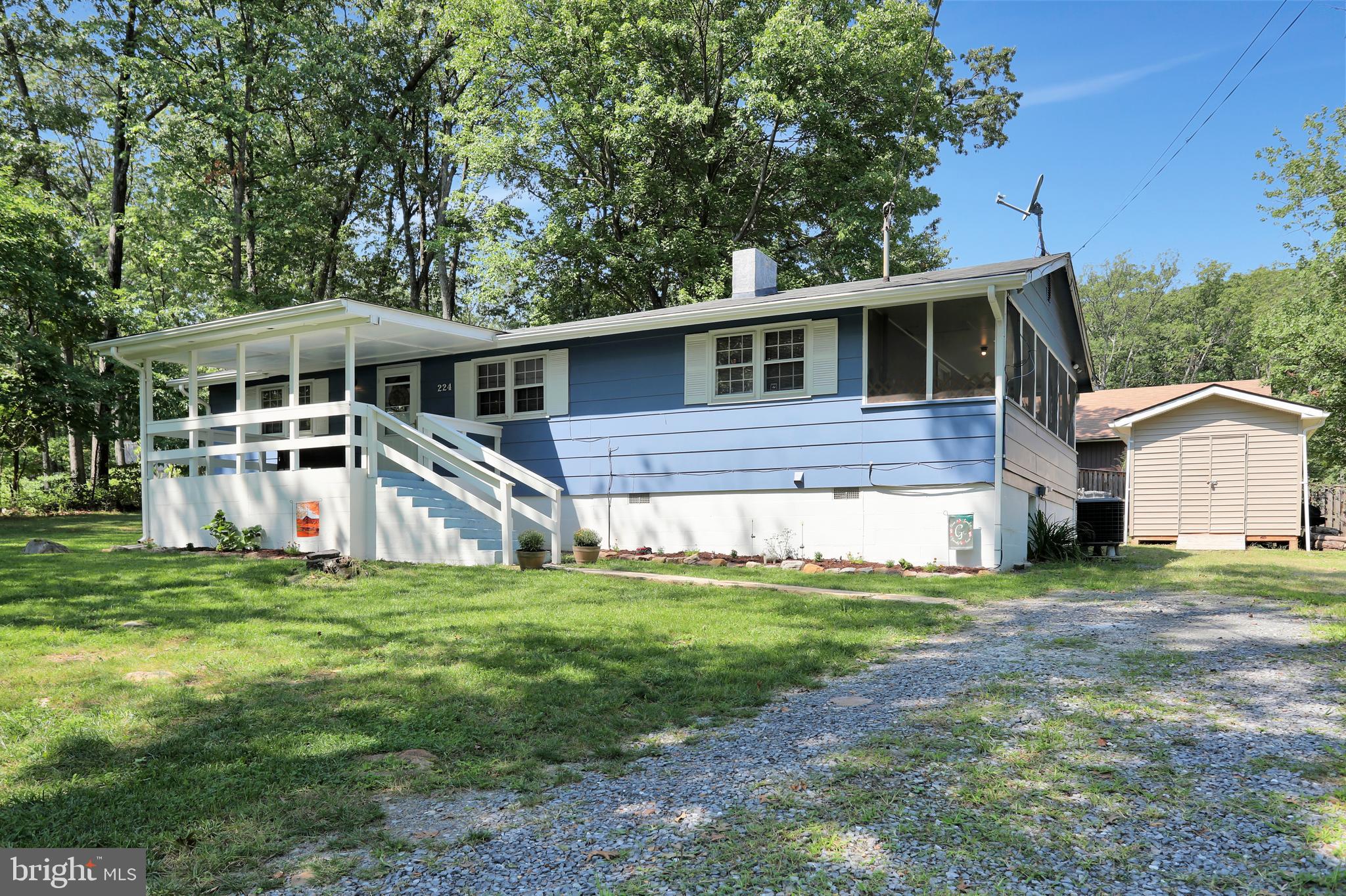 SHAWNEELAND - Residential