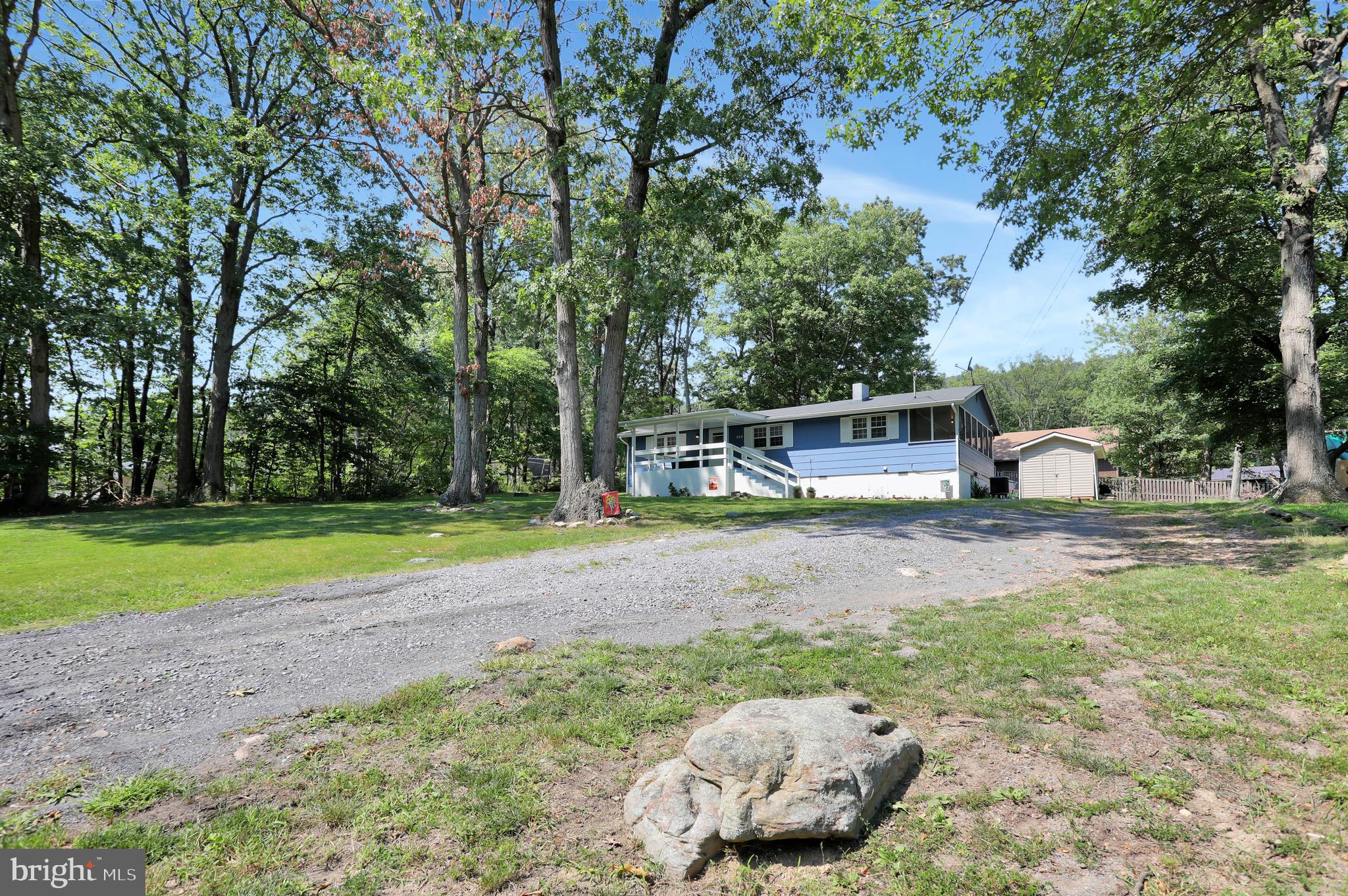 SHAWNEELAND - Residential