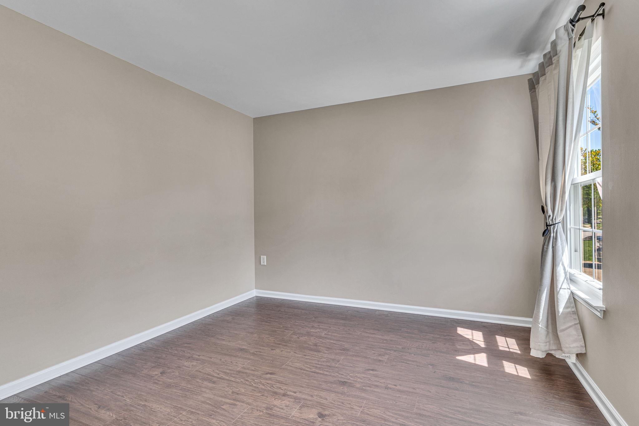 KINGSVIEW SUB - Residential