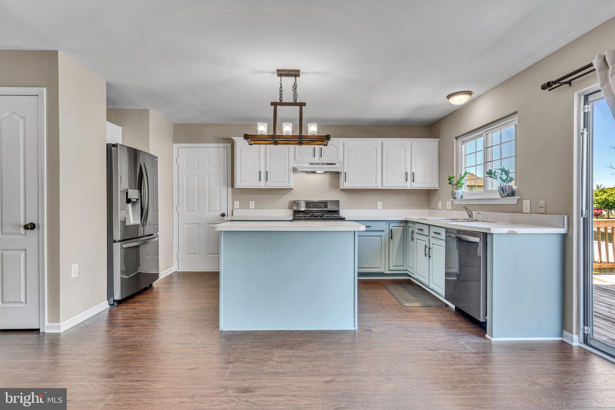 KINGSVIEW SUB - Residential