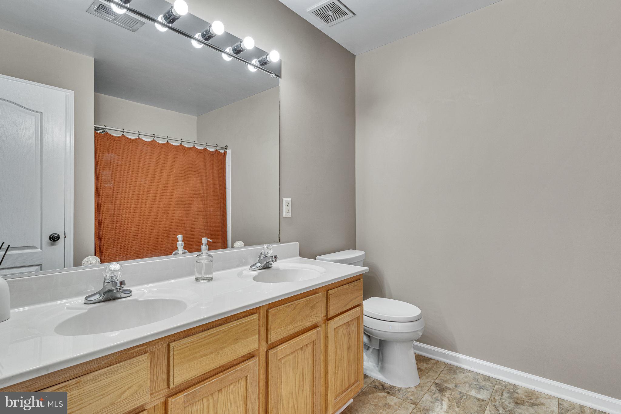 KINGSVIEW SUB - Residential