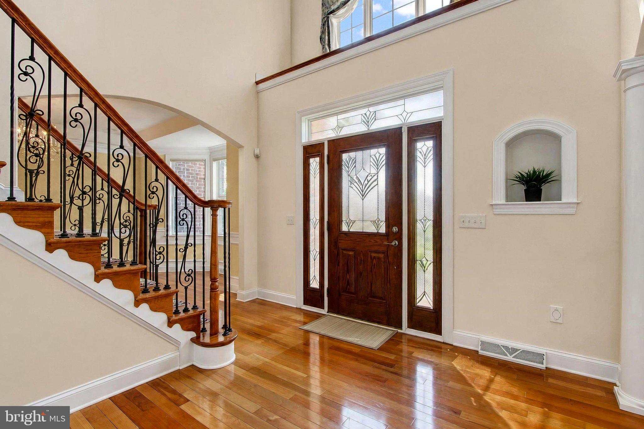 190 HICKORY LANE