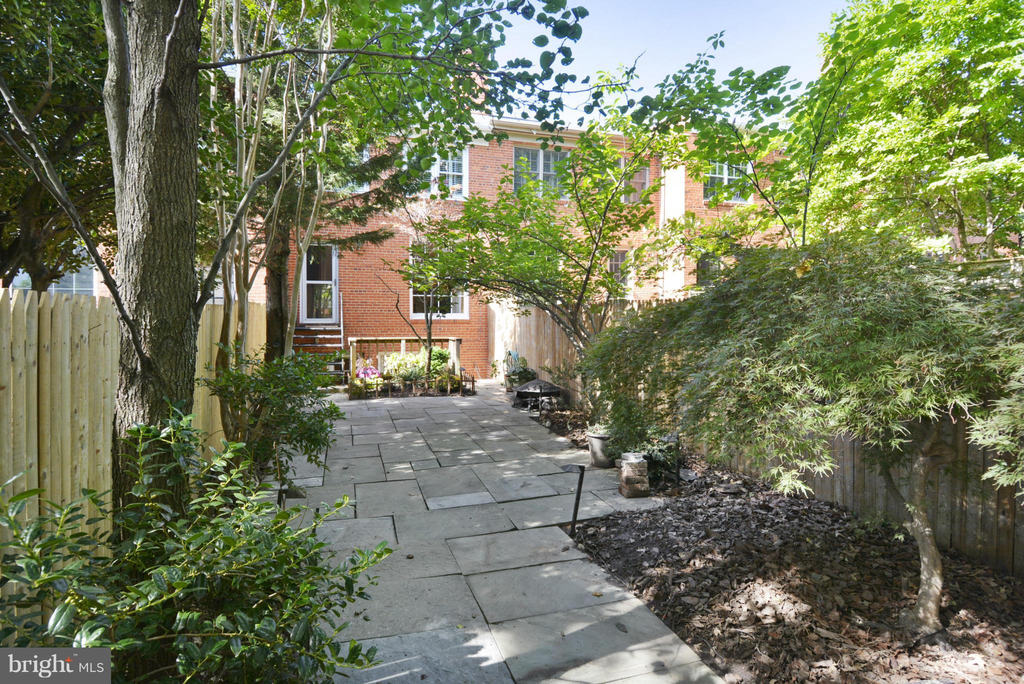 OLD TOWN - Residential