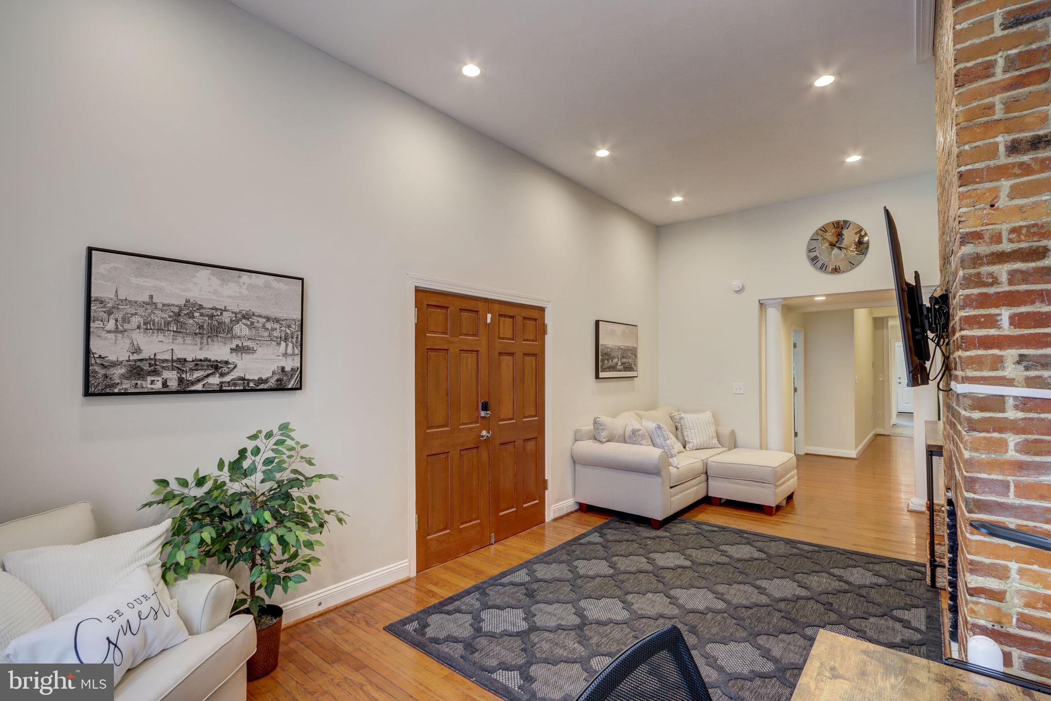 STATION NORTH ARTS DISTRICT - Residential Income