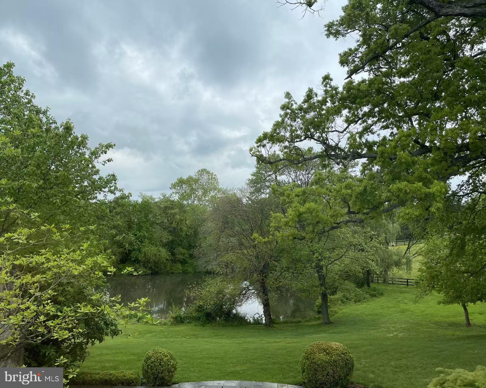 POTOMAC OUTSIDE - Residential