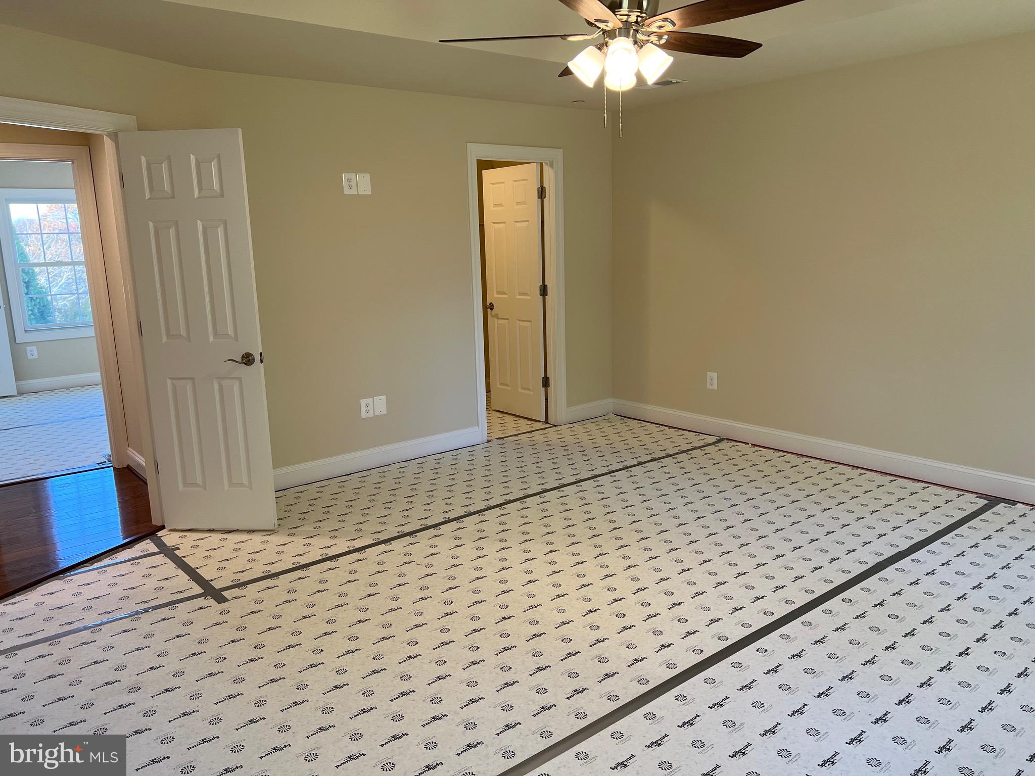 WATERS EDGE - Residential