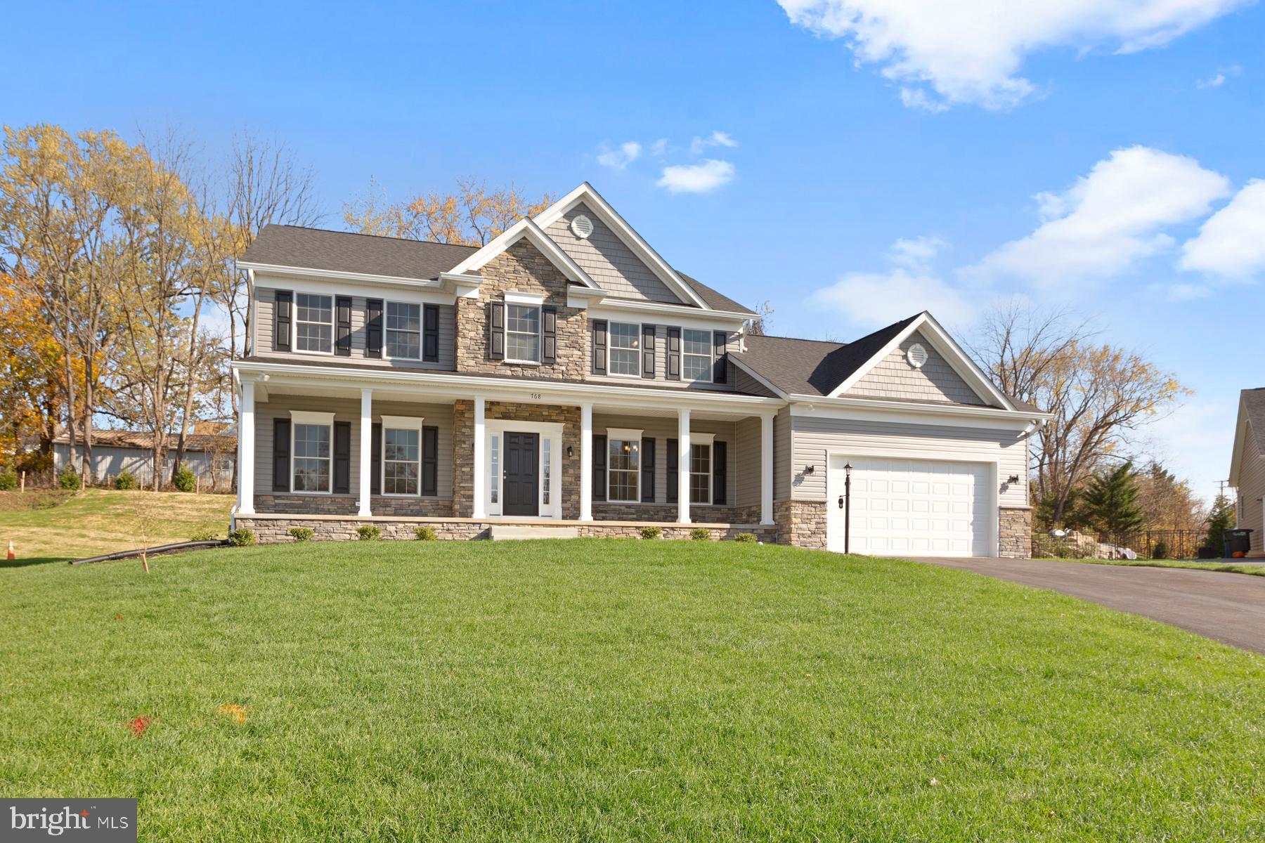 WATERS EDGE - Residential