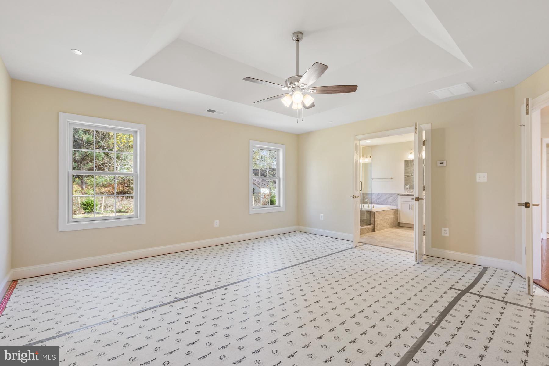 WATERS EDGE - Residential