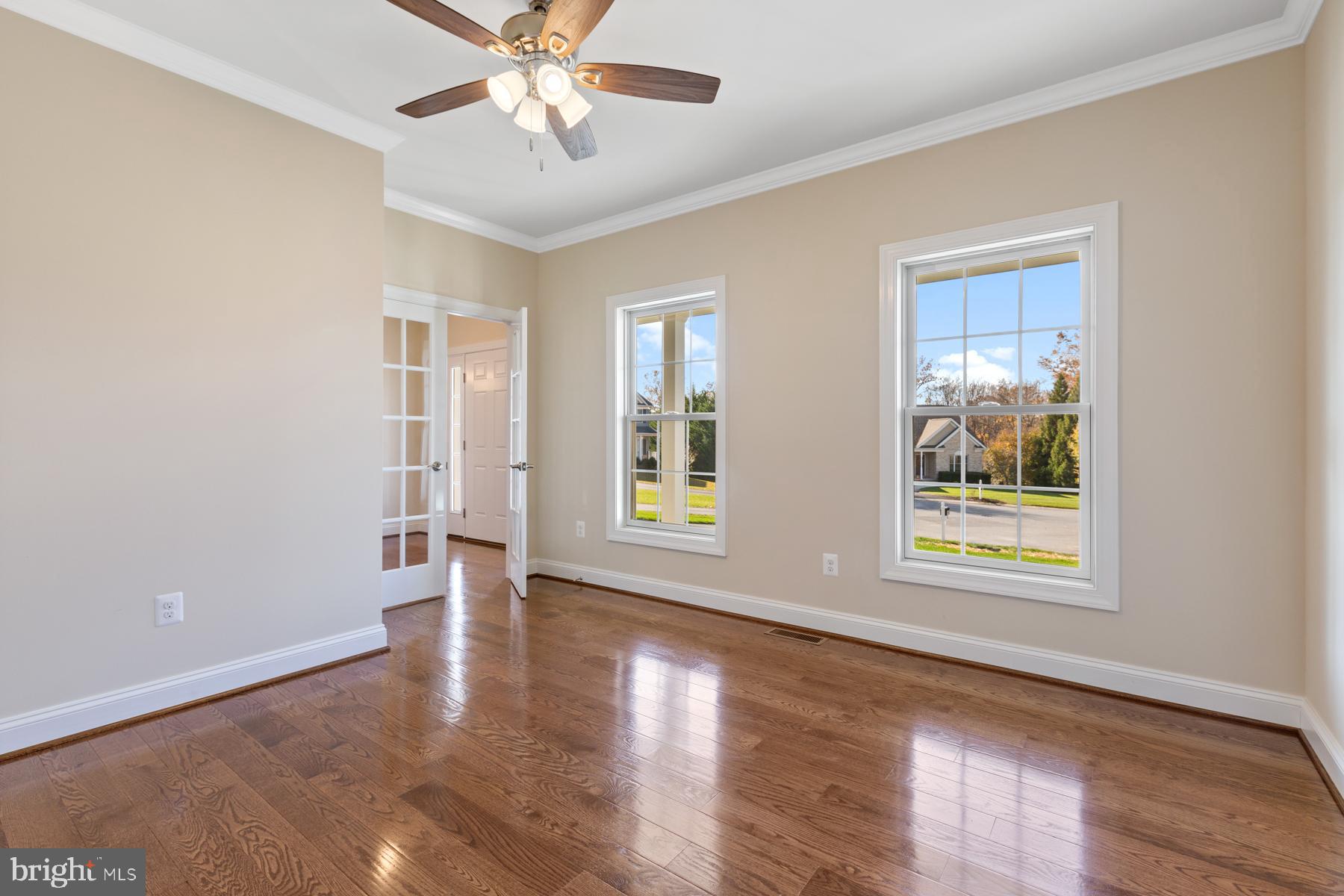 WATERS EDGE - Residential