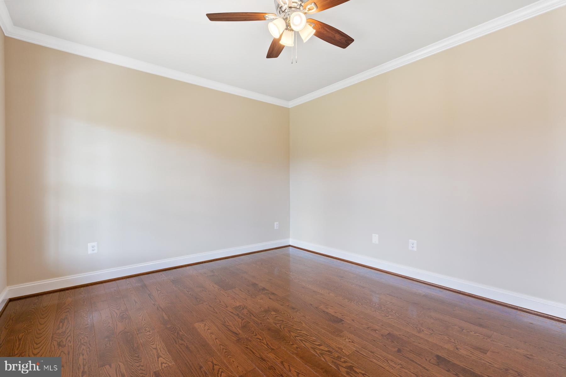 WATERS EDGE - Residential